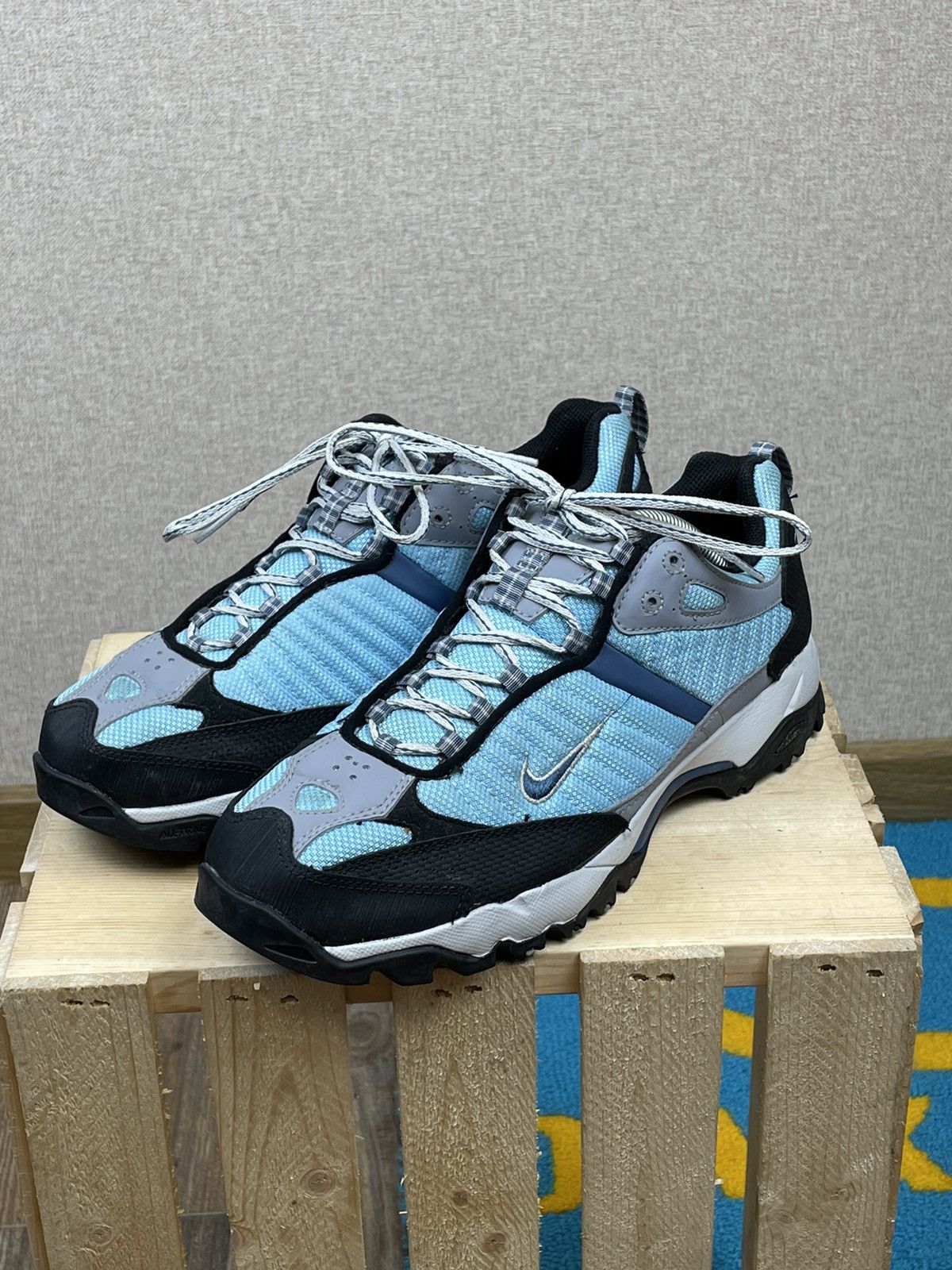 Nike × Nike ACG × Vintage Vintage Nike ACG blue gorpcore hiking shoes boots Size US 9 / EU 42 - 2 Thumbnail