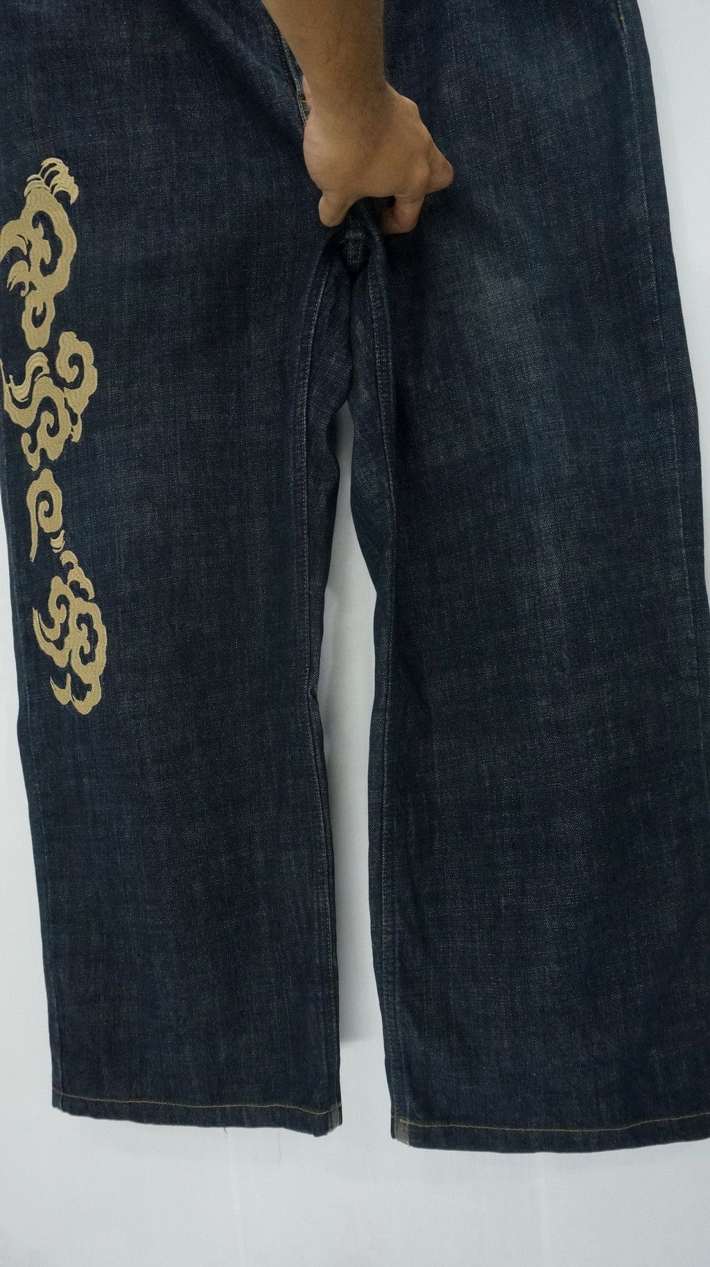 Japanese Brand 🔥 KARAKURI TAMASHII Fujin Raijin Rare Size Denim Size US 43 - 8 Thumbnail