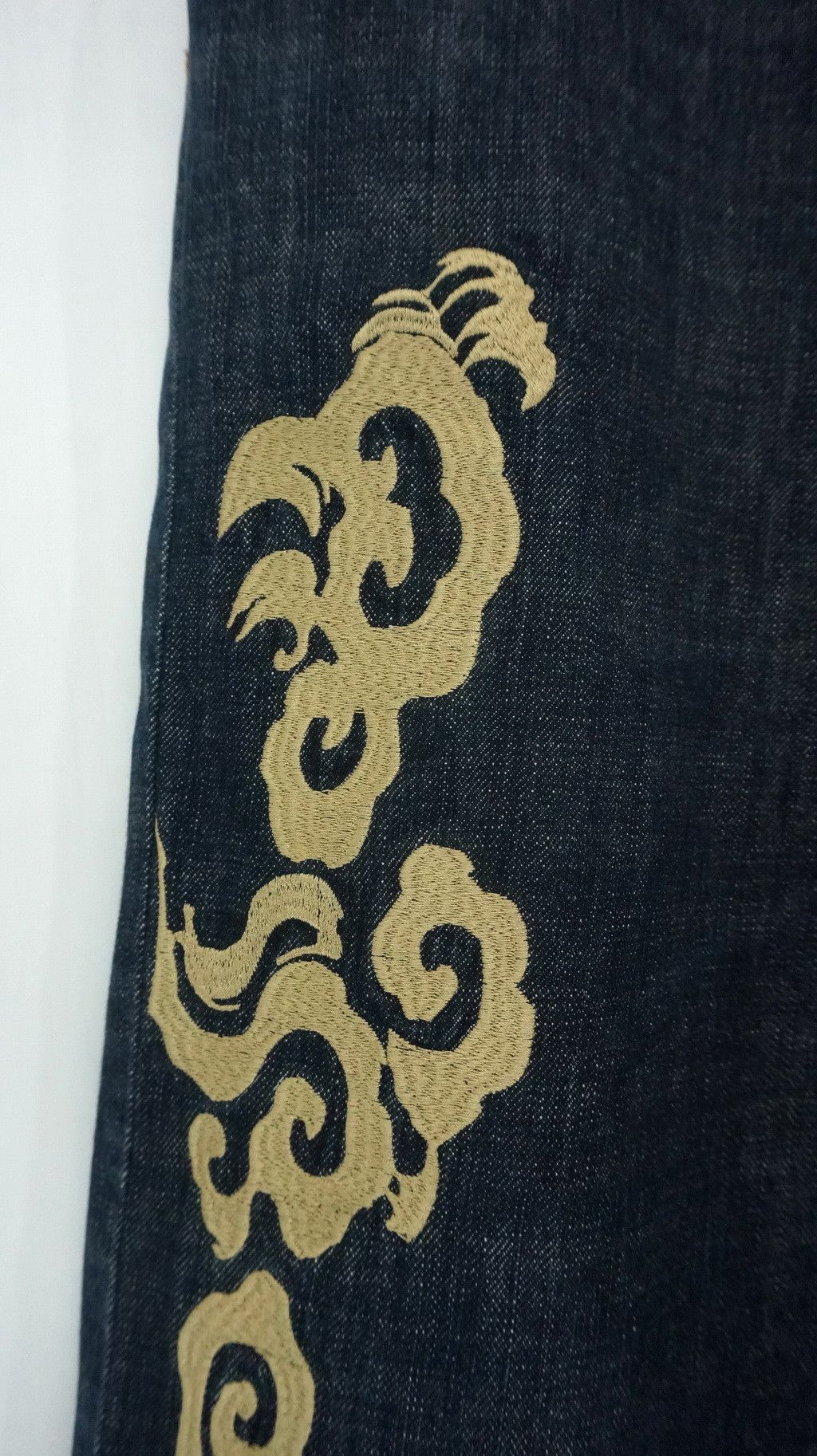 Japanese Brand 🔥 KARAKURI TAMASHII Fujin Raijin Rare Size Denim Size US 43 - 7 Thumbnail