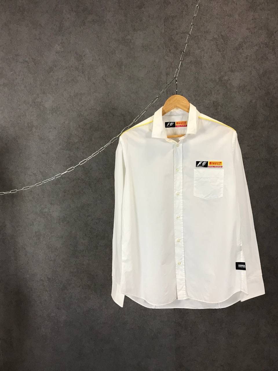 Formula 1 Formula Uno racing white shirt Size US XL / EU 56 / 4 - 1 Thumbnail