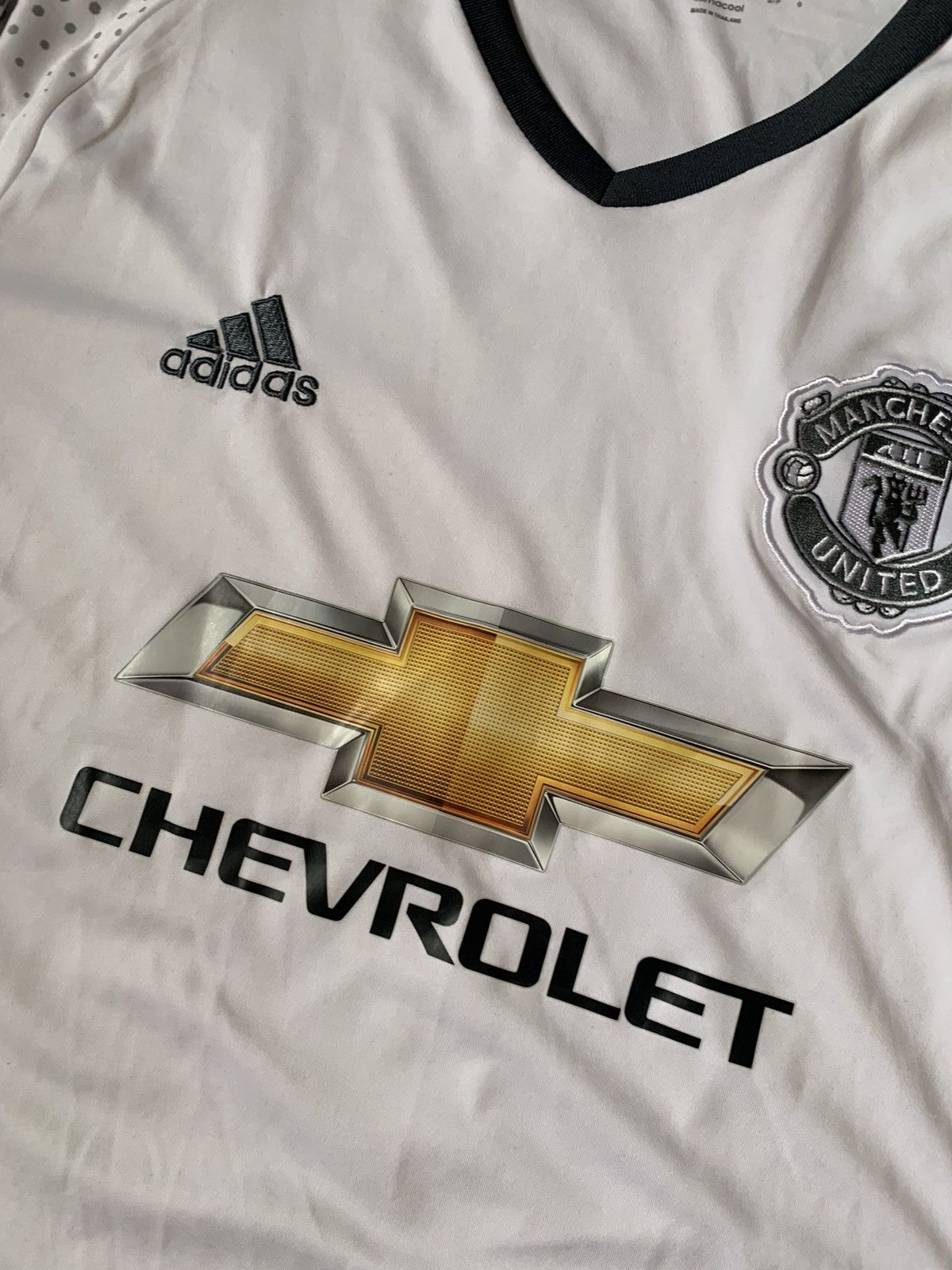 Adidas #6 Pogba Adidas Manchester United soccer jersey white Size US S / EU 44-46 / 1 - 5 Thumbnail