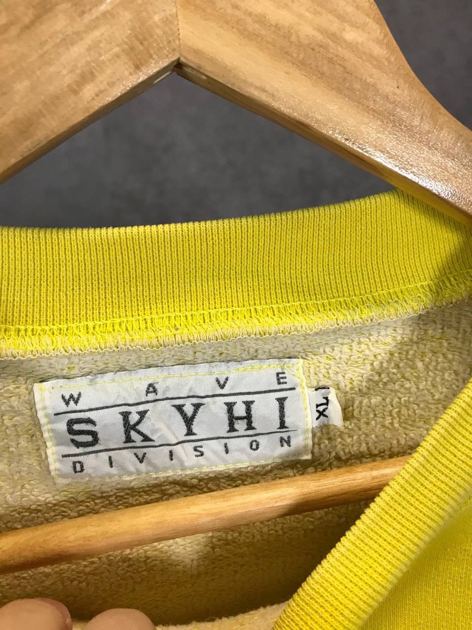 Vintage Wave Skyhi Division art 3/4 sleeve sweatshirt Size US XL / EU 56 / 4 - 4 Thumbnail
