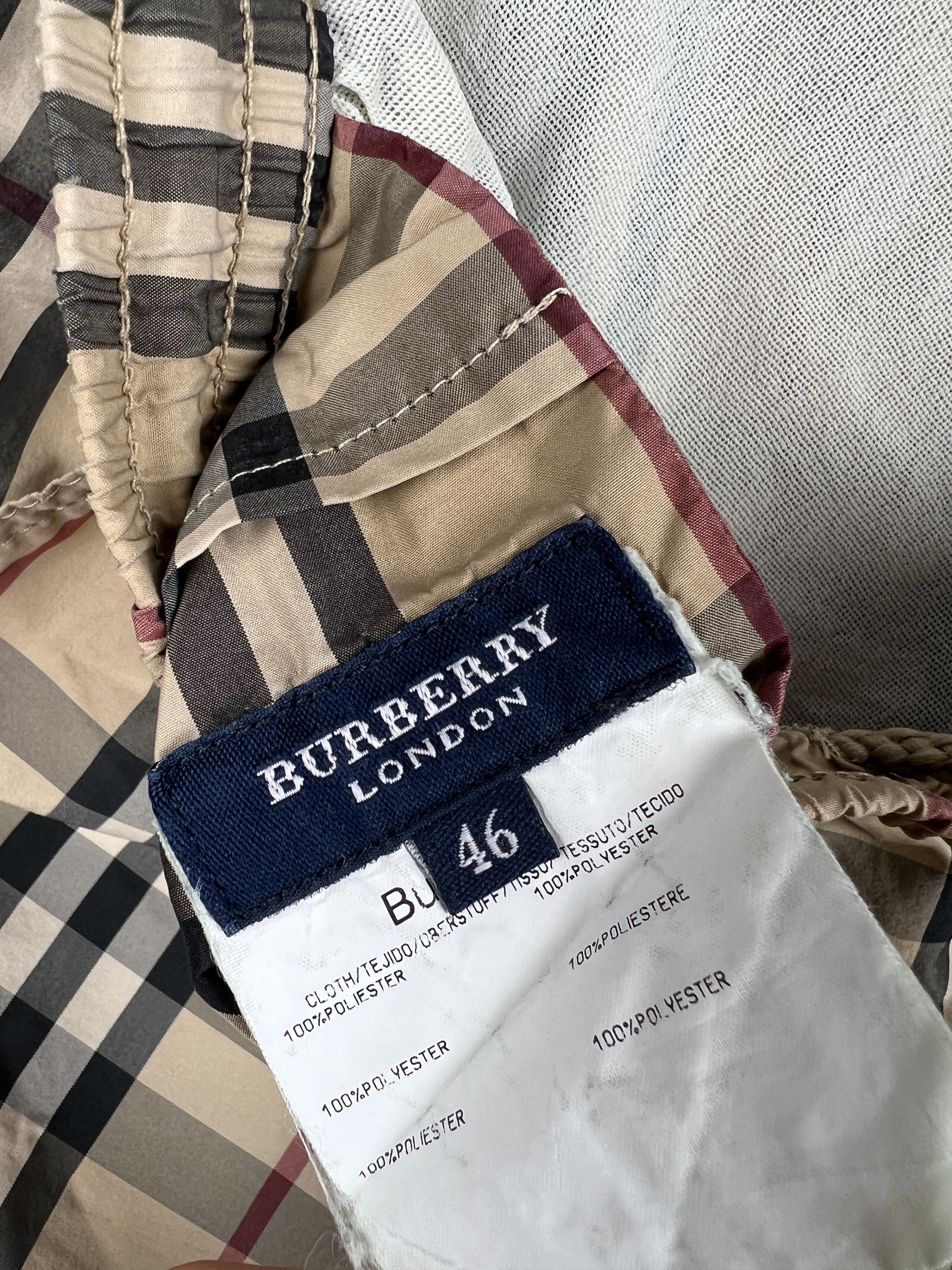 Burberry Vintage Burberry Nova Check Swim Shorts Size 46 Size US 34 / EU 50 - 4 Thumbnail