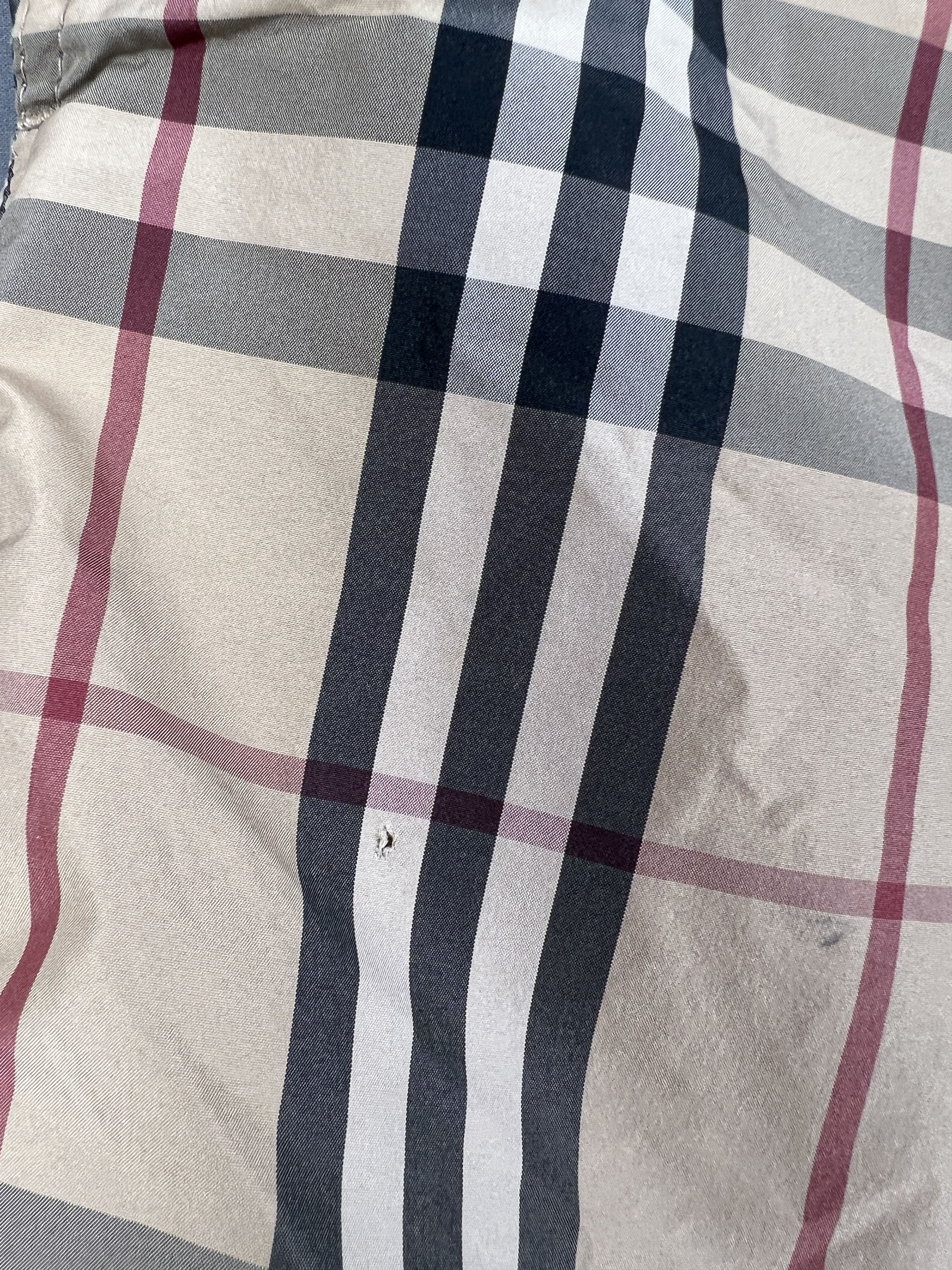 Burberry Vintage Burberry Nova Check Swim Shorts Size 46 Size US 34 / EU 50 - 8 Thumbnail