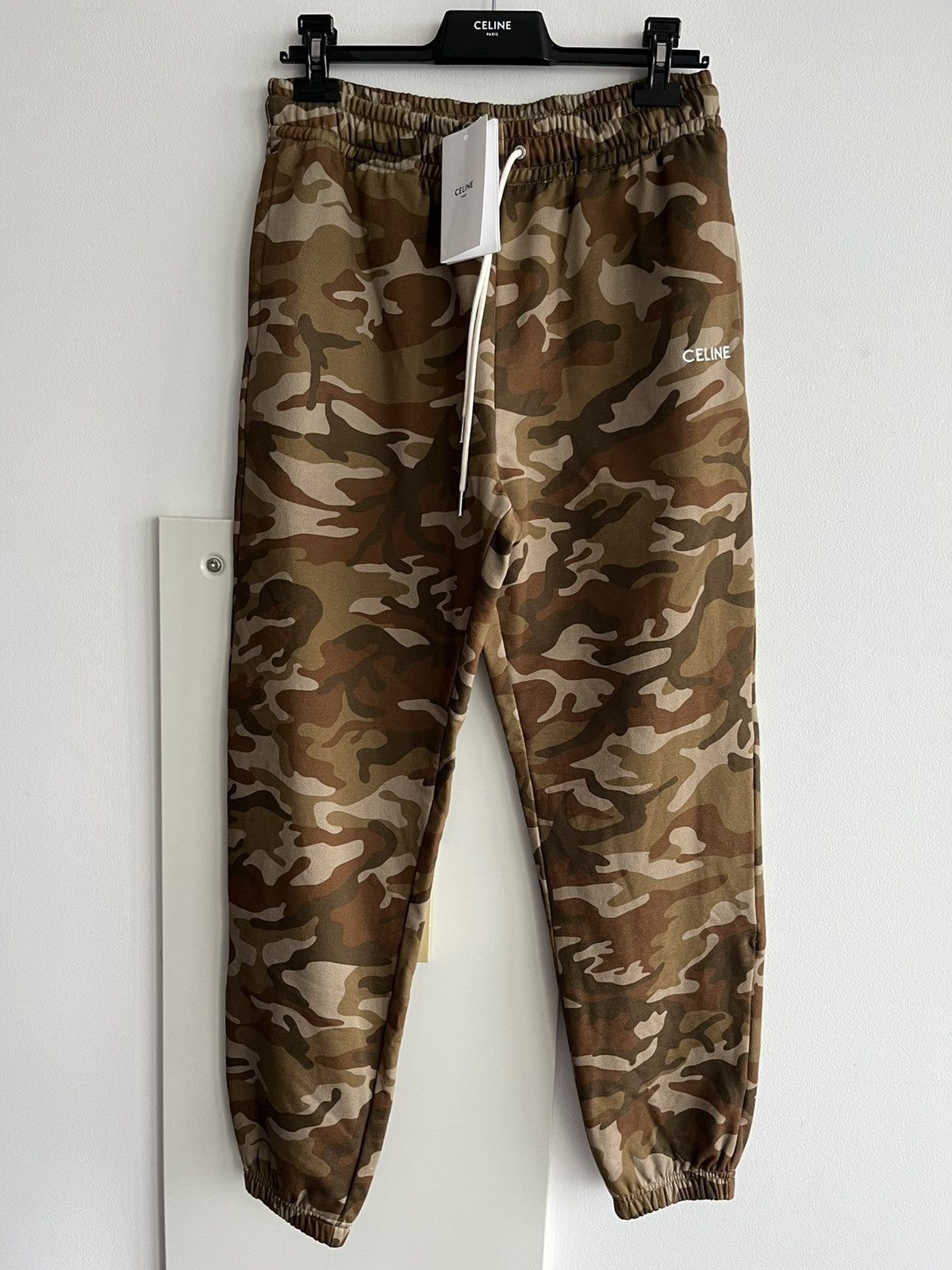 Celine × Hedi Slimane Brand New Super Runway Limited Edition Celine Logo Sweatpant Size US 32 / EU 48 - 13 Thumbnail