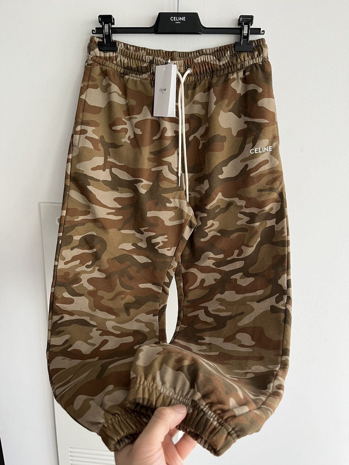 Celine × Hedi Slimane Brand New Super Runway Limited Edition Celine Logo Sweatpant Size US 32 / EU 48 - 21 Thumbnail