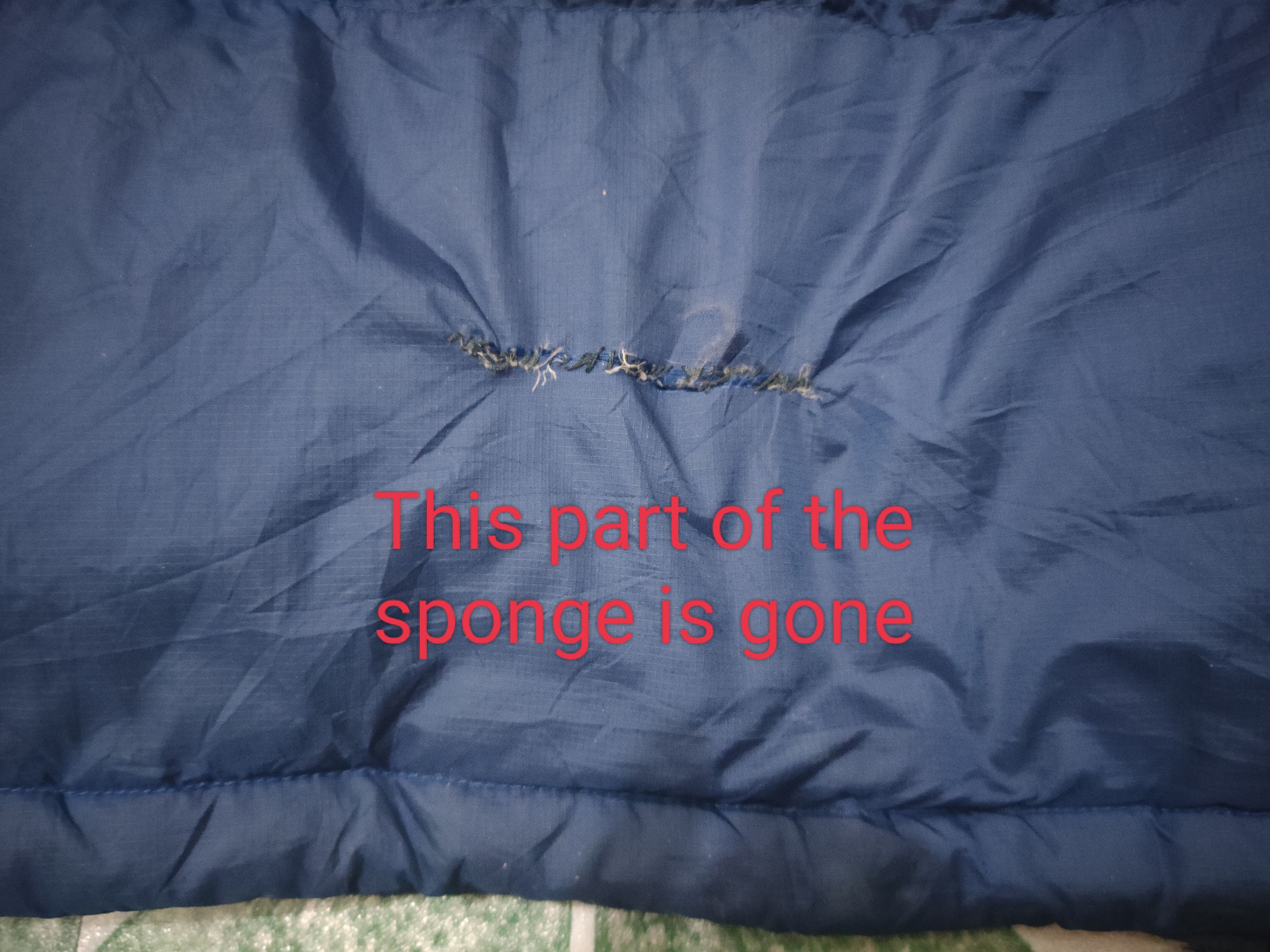 The North Face Very Distressed The North Face 700 Puffer Jacket Size US L / EU 52-54 / 3 - 25 Thumbnail