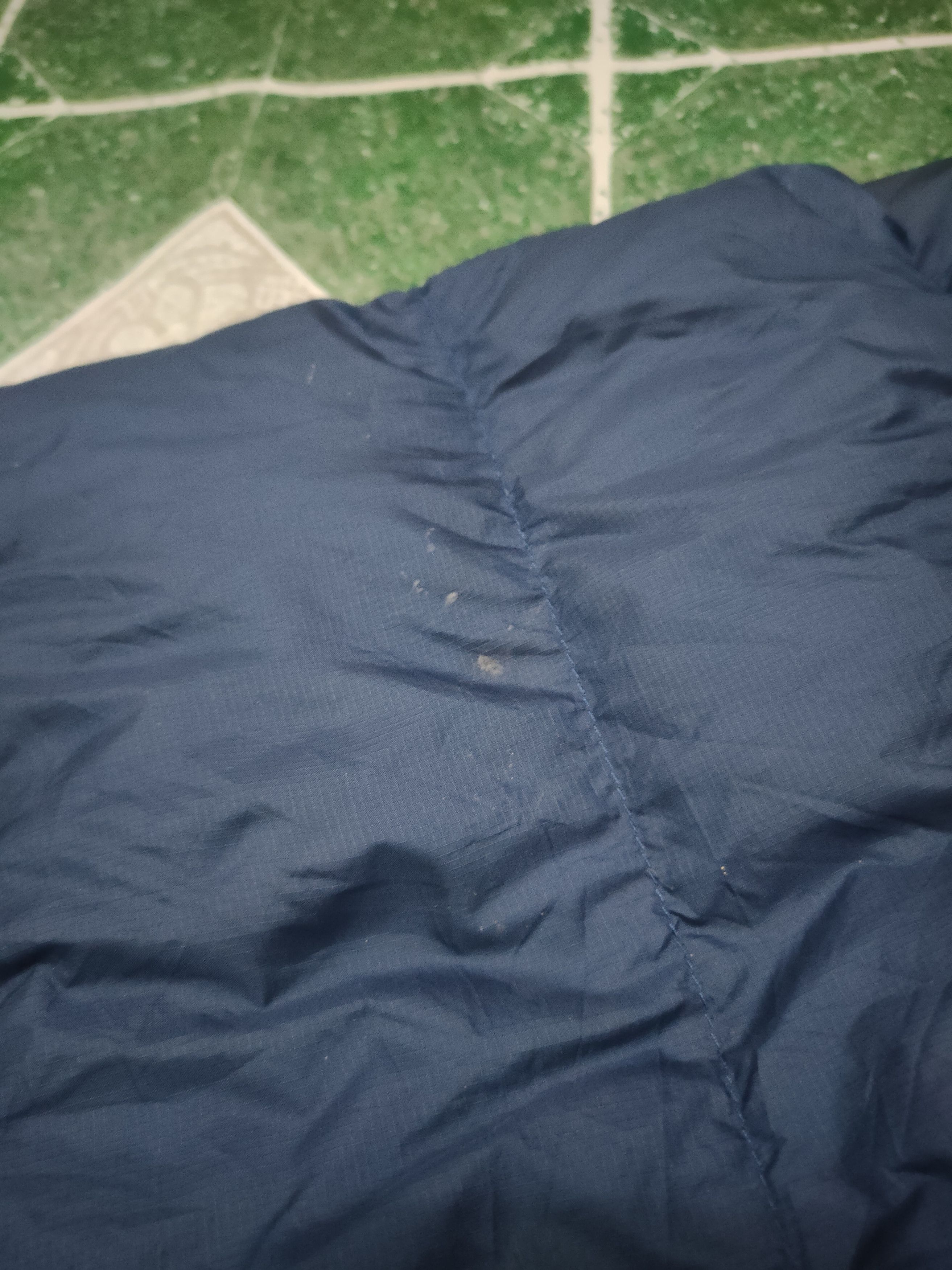 The North Face Very Distressed The North Face 700 Puffer Jacket Size US L / EU 52-54 / 3 - 11 Thumbnail