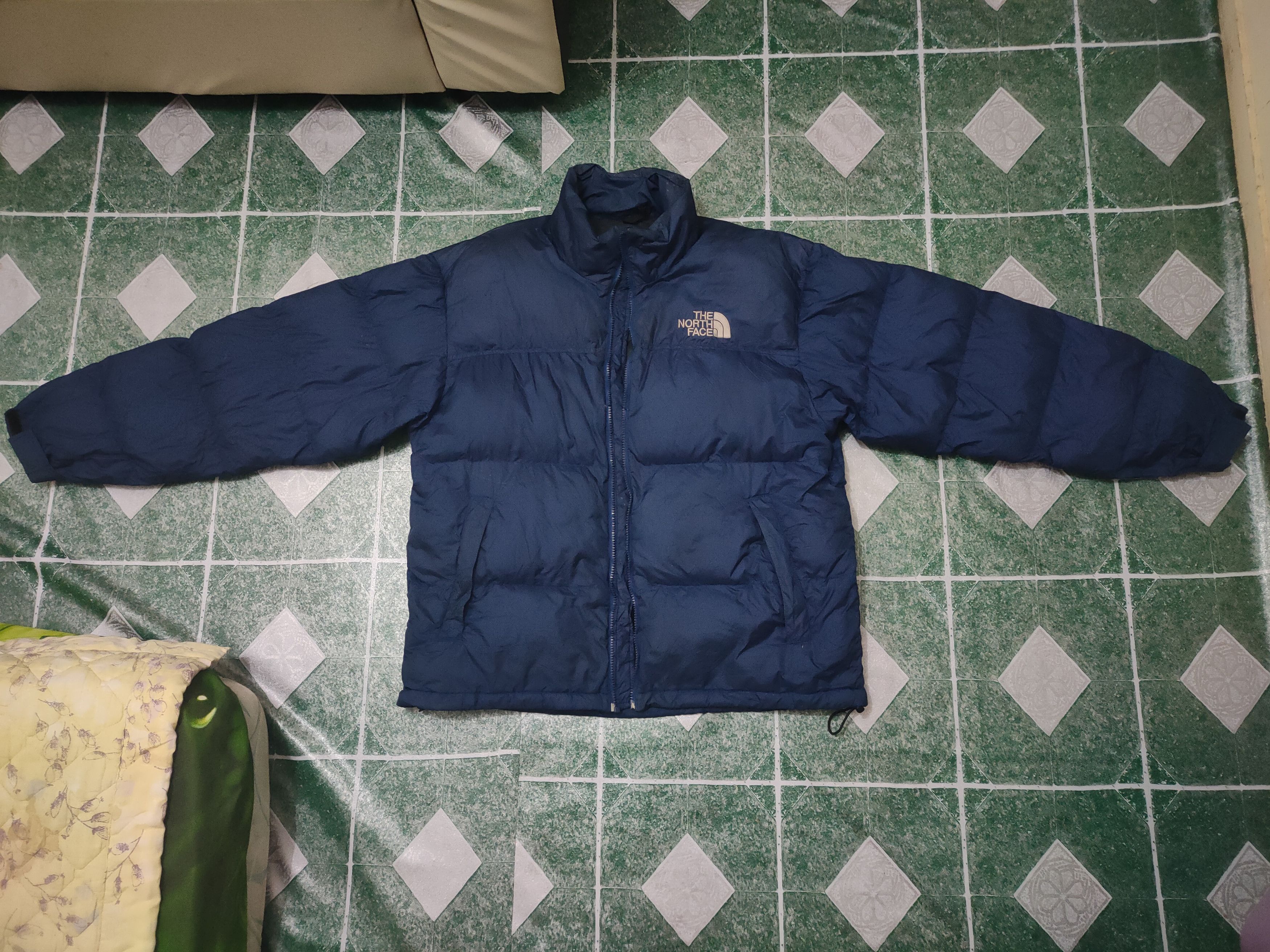 Very Distressed The North Face 700 Puffer Jacket