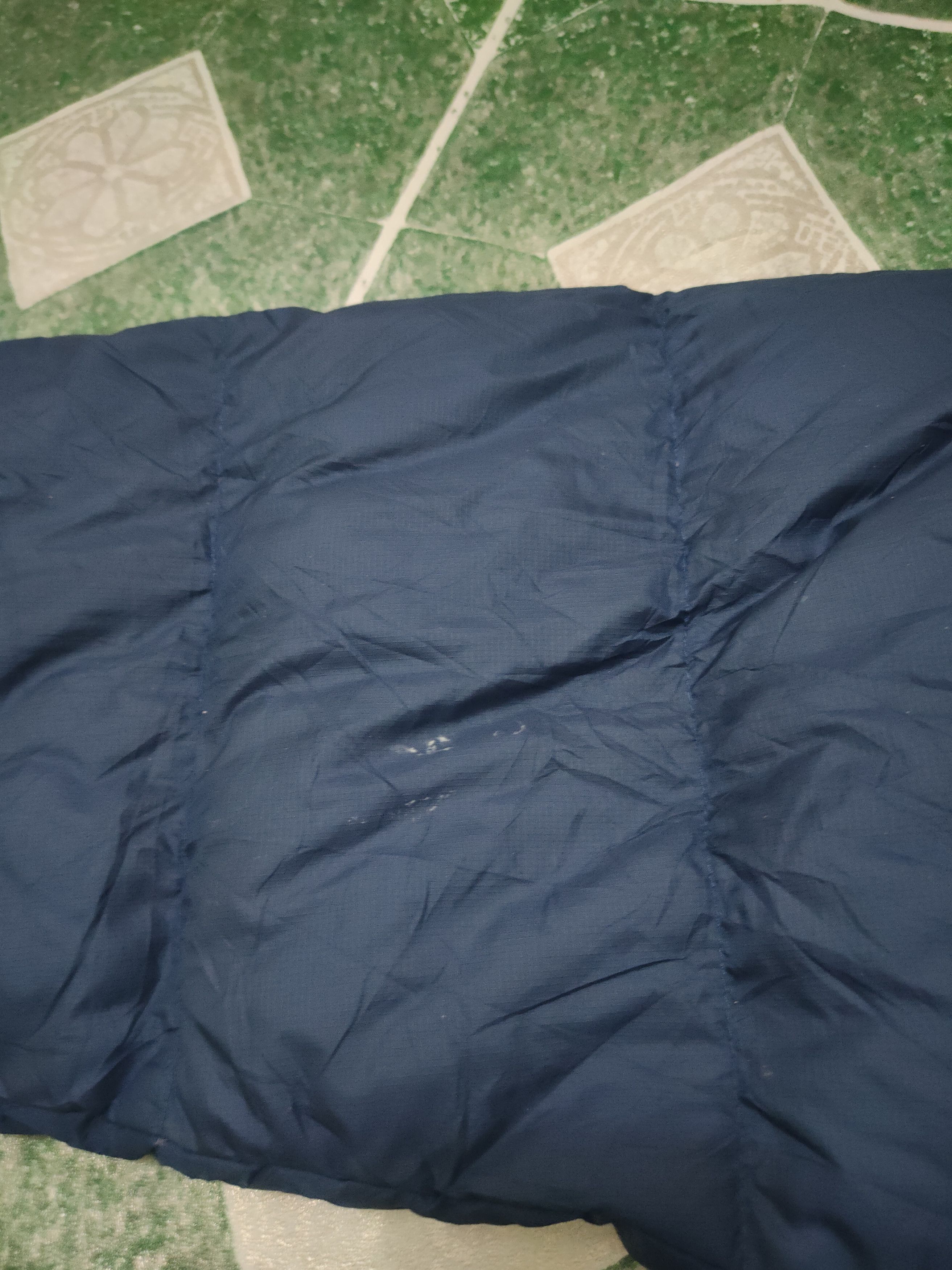 The North Face Very Distressed The North Face 700 Puffer Jacket Size US L / EU 52-54 / 3 - 17 Thumbnail