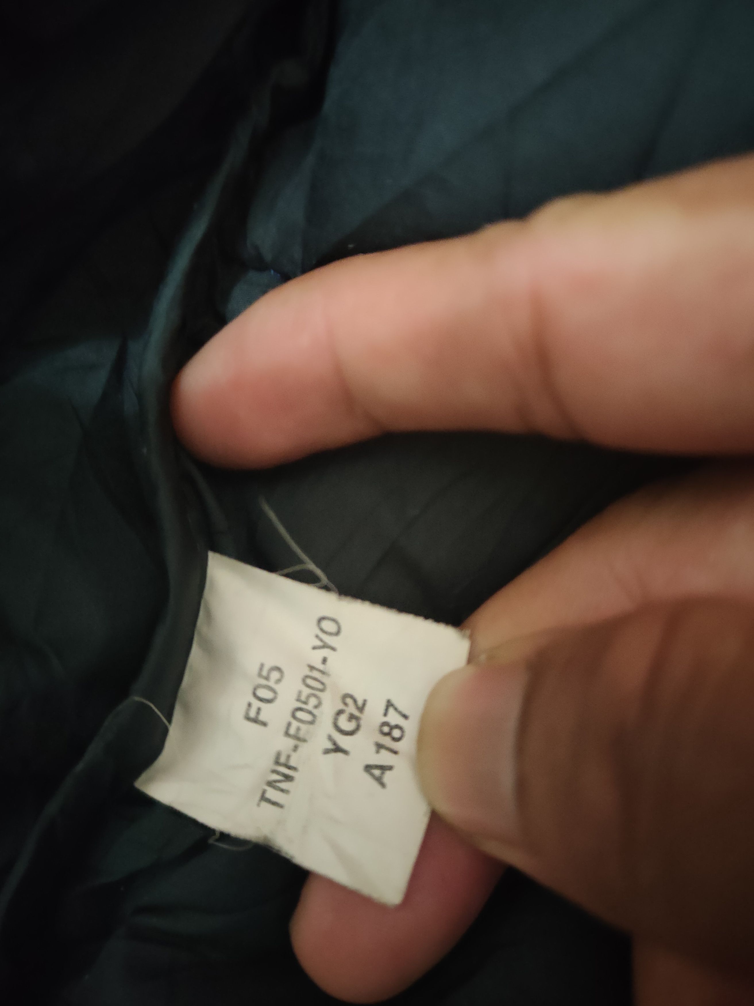 The North Face Very Distressed The North Face 700 Puffer Jacket Size US L / EU 52-54 / 3 - 7 Thumbnail