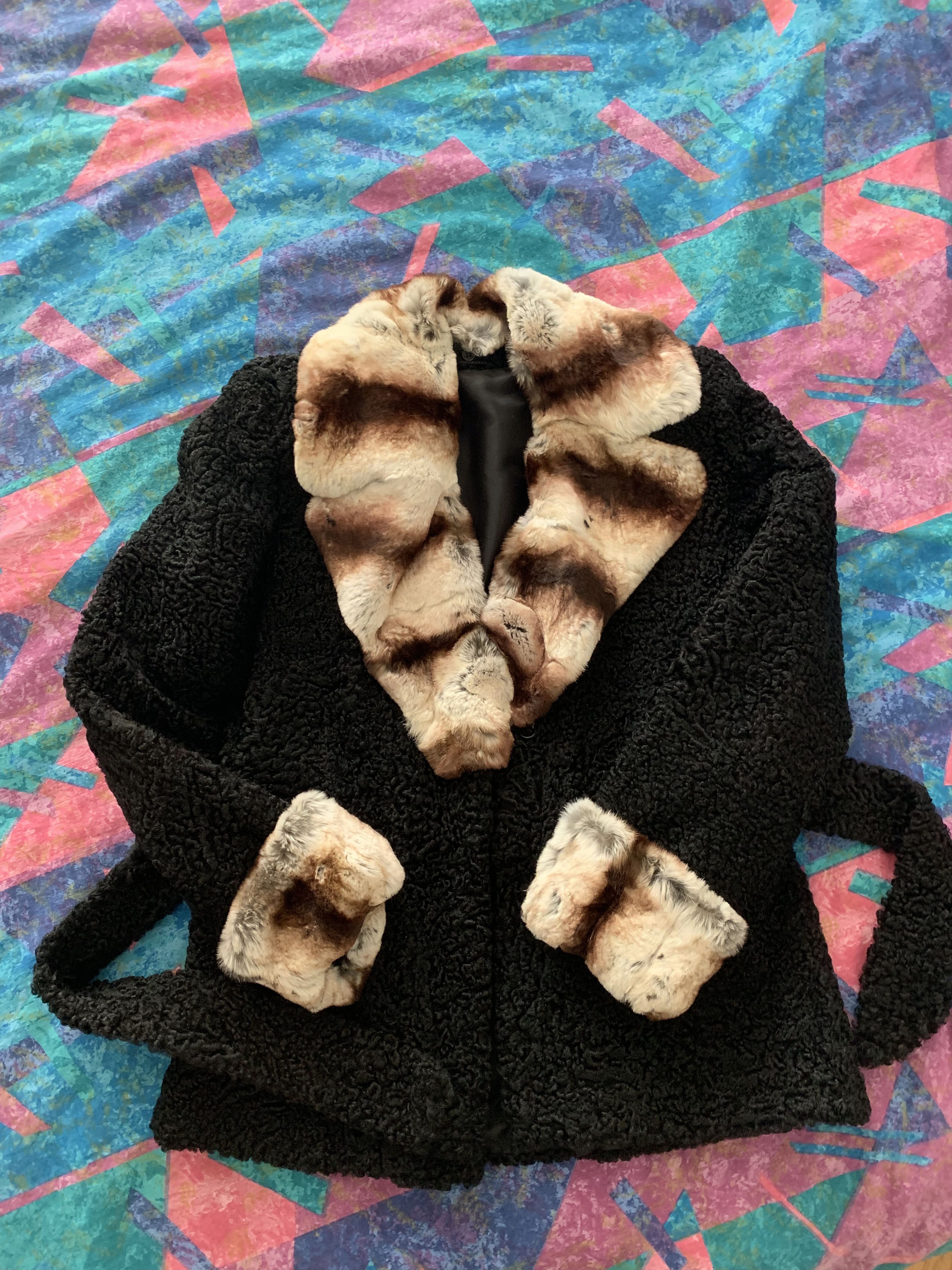 Other Persian Lamb Astrakhan Fur Coat Fur Collar Cuffs Size M / US 6-8 / IT 42-44 - 1 Thumbnail