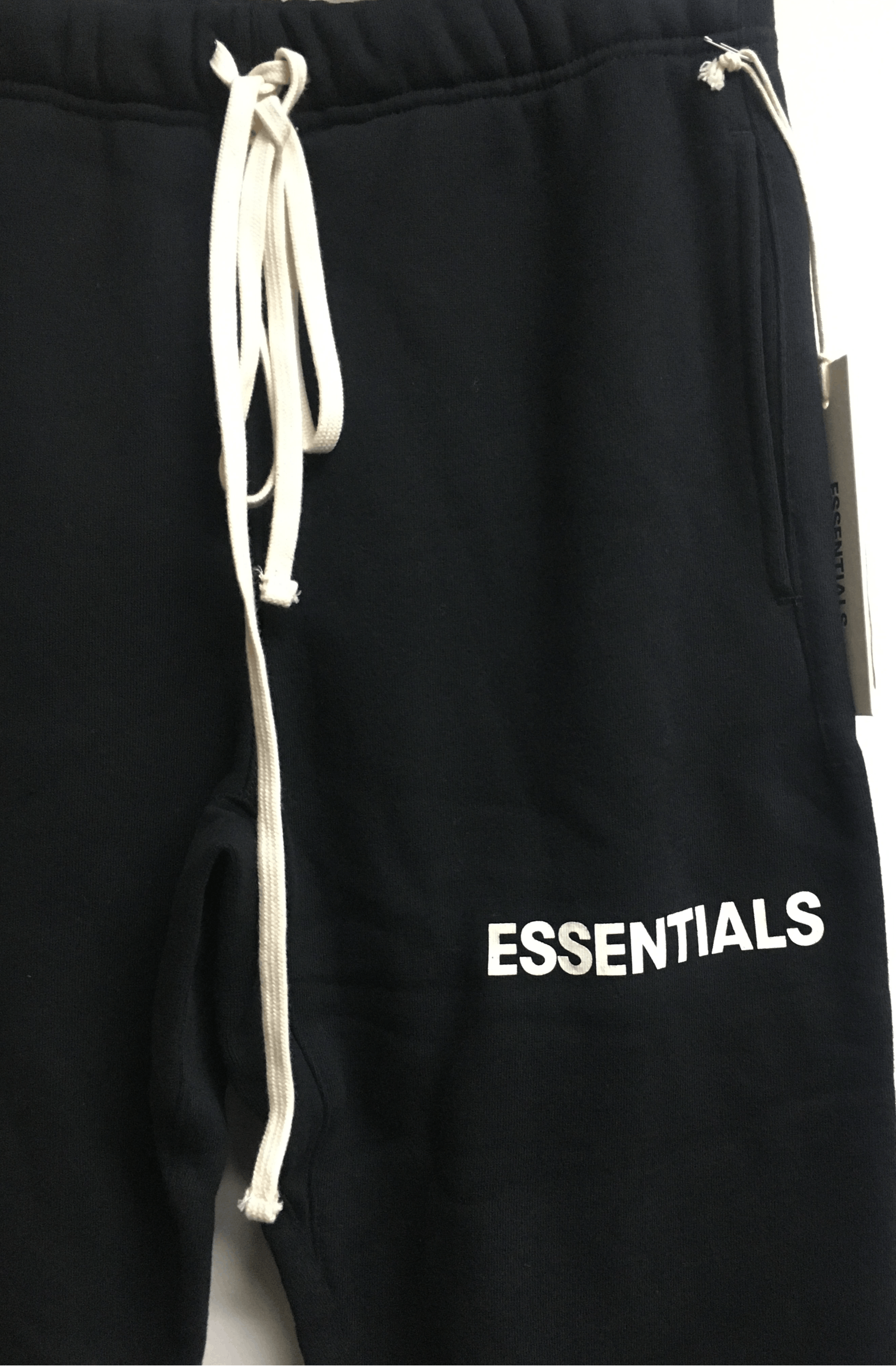 Fear of God Fear of God Essentials Graphic Logo Sweatpants Size XS Size US 30 / EU 46 - 3 Thumbnail