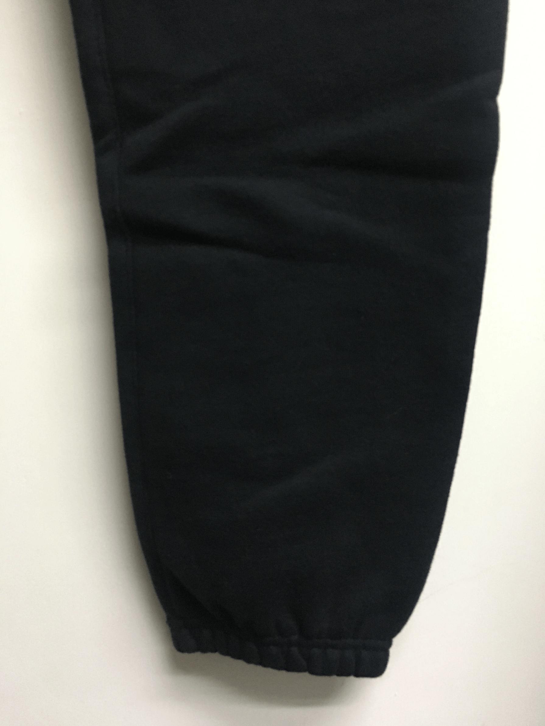 Fear of God Fear of God Essentials Graphic Logo Sweatpants Size XS Size US 30 / EU 46 - 4 Thumbnail