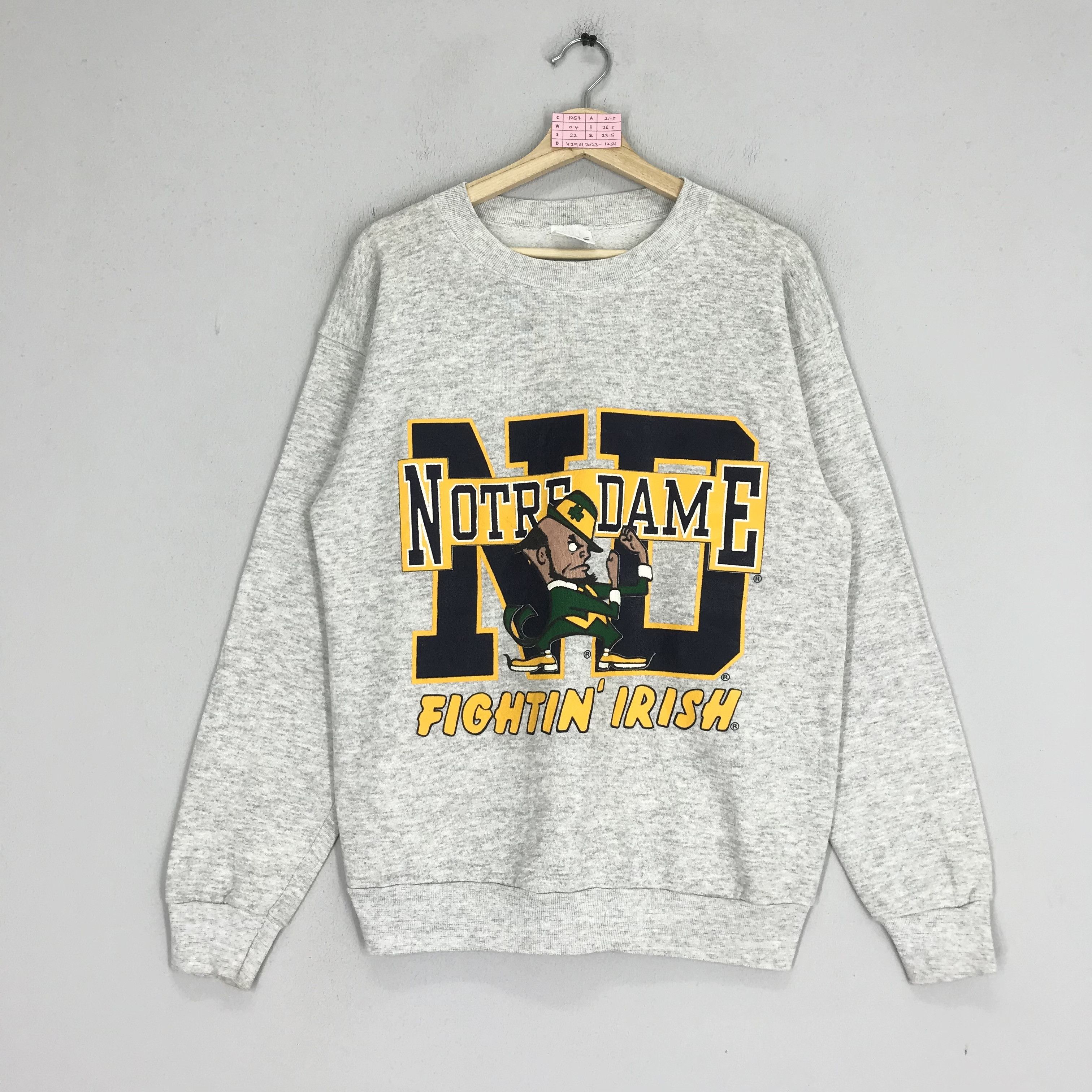Vintage Vintage 90s Notre Dame Fighting Irish University Sweatshirt Size US M / EU 48-50 / 2 - 1 Thumbnail