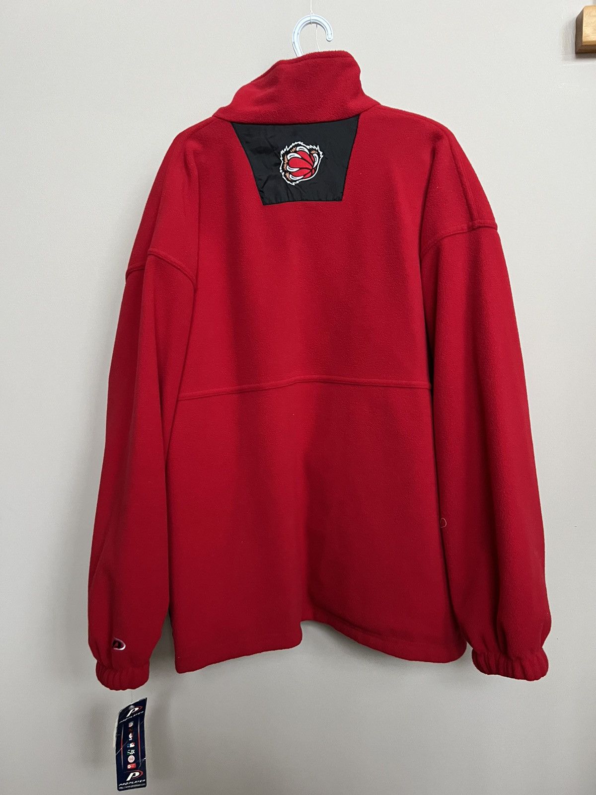 NBA × Vintage VINTAGE PRO PLAYER VACOUVER GRIZZLIES REVERSIBLE JACKET Size US XXL / EU 58 / 5 - 6 Thumbnail