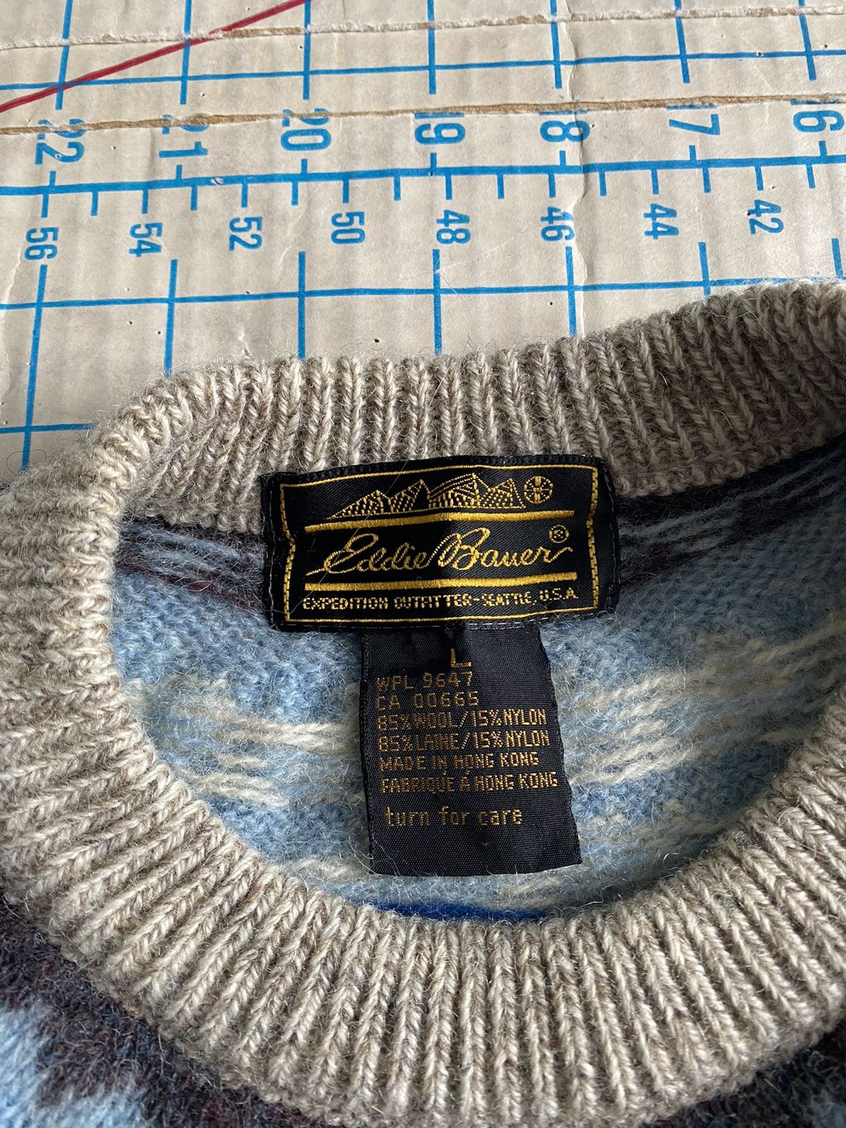 Eddie Bauer Vintage Eddie Bauer Cow Motif Knit Sweater Womens Large Size L / US 10 / IT 46 - 6 Thumbnail
