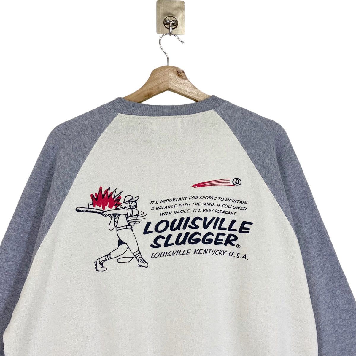 Louisville Slugger × Vintage Vintage Louisville Slugger Big Logo Sweatshirt Size L Size US L / EU 52-54 / 3 - 4 Thumbnail