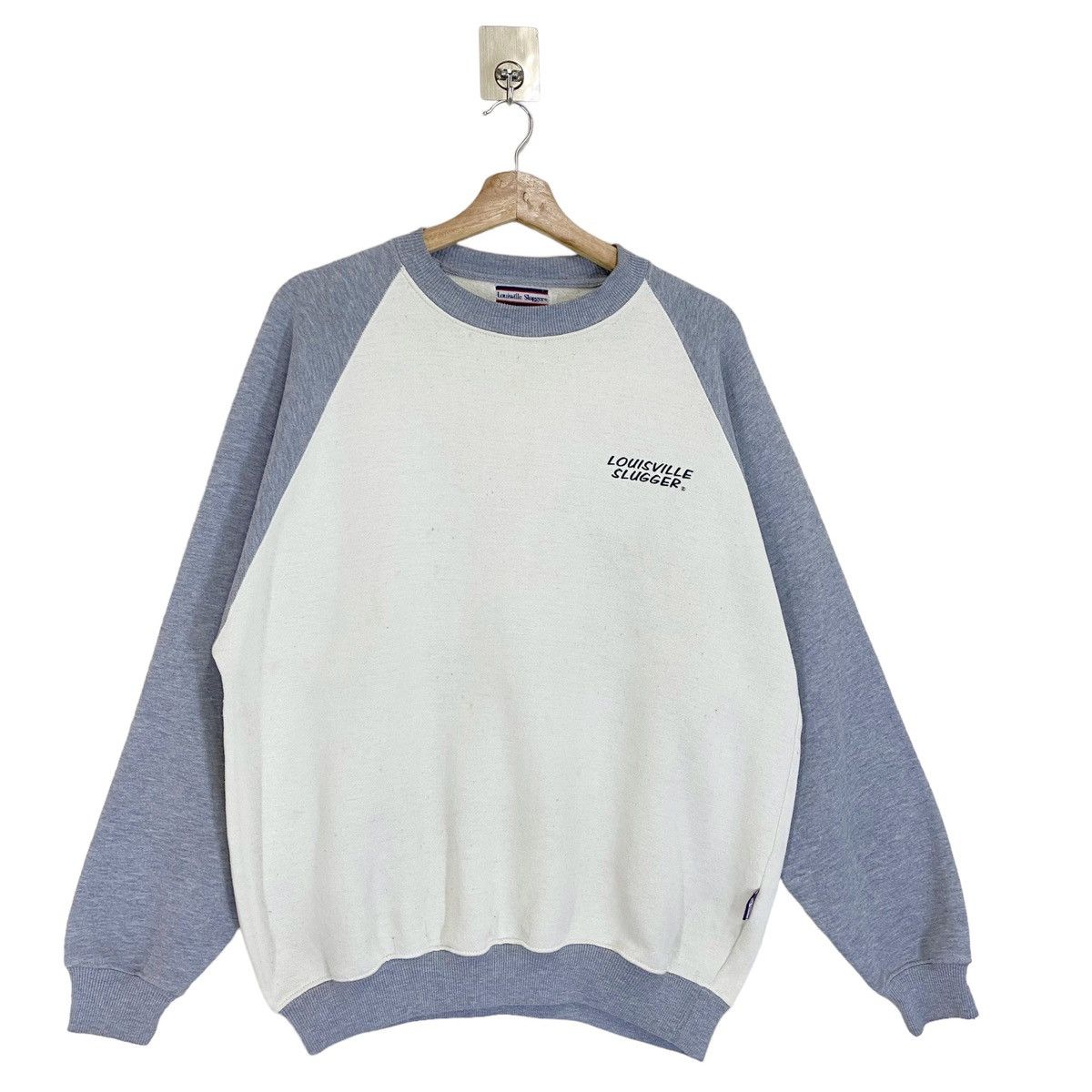 Louisville Slugger × Vintage Vintage Louisville Slugger Big Logo Sweatshirt Size L Size US L / EU 52-54 / 3 - 6 Thumbnail