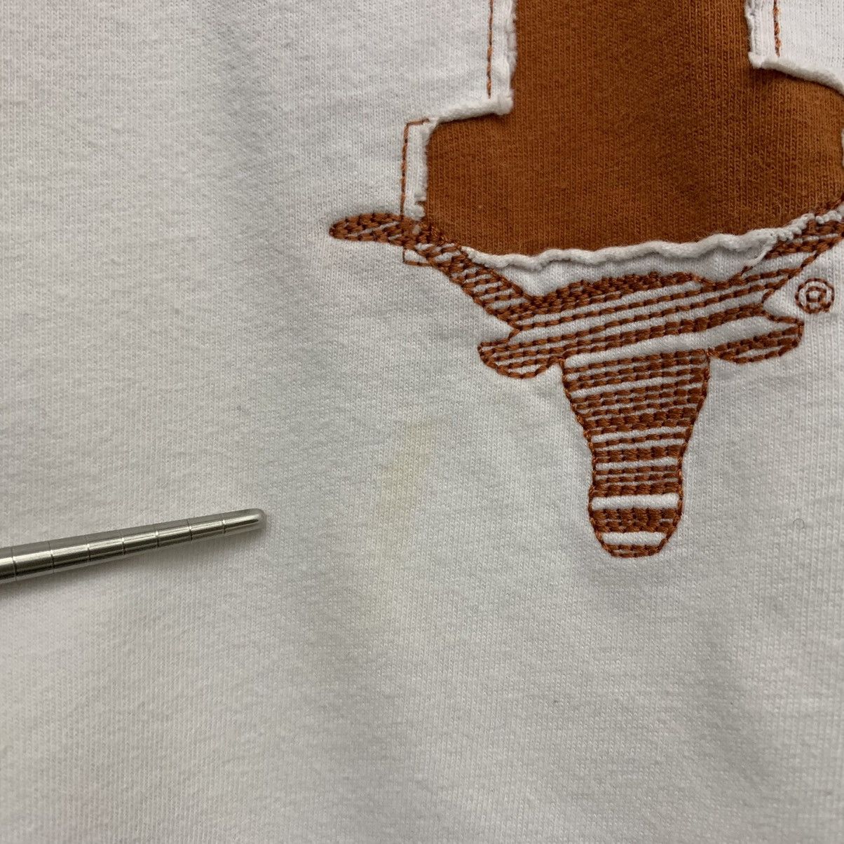 Nike Vintage Nike Center Logo Texas Longhorns Longsleeve Tshirt Size US L / EU 52-54 / 3 - 8 Thumbnail