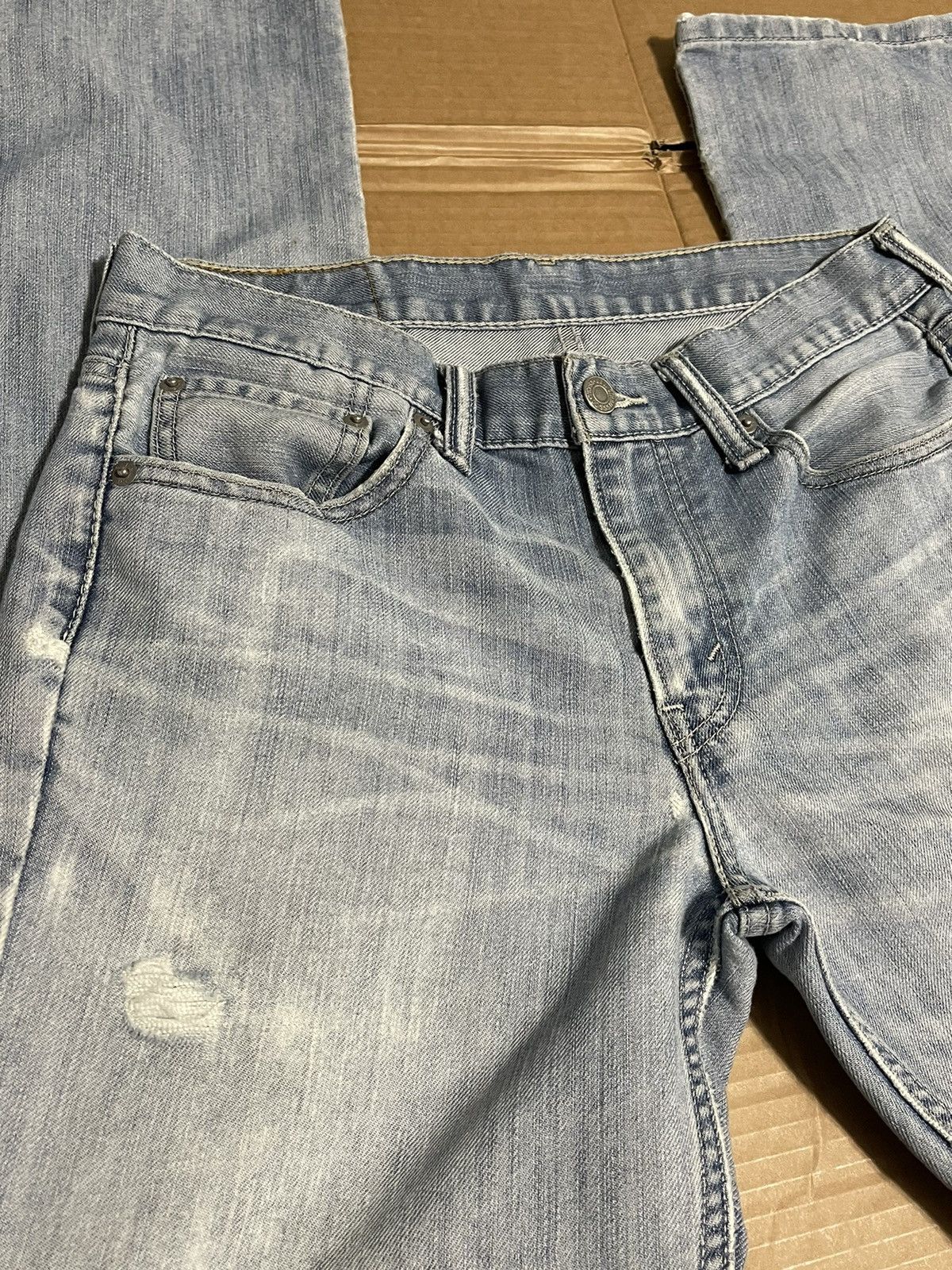 Levi's Vintage Distressed Levis 511 30 x 32 Size US 30 / EU 46 - 2 Thumbnail