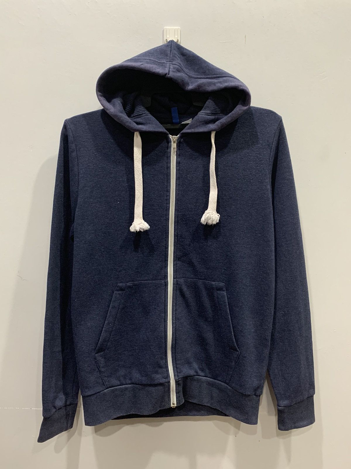 Divided × H&M × Japanese Brand DIVIDED By H&M Sweatshirts Hoodies Zipped Size S Size US S / EU 44-46 / 1 - 1 Thumbnail