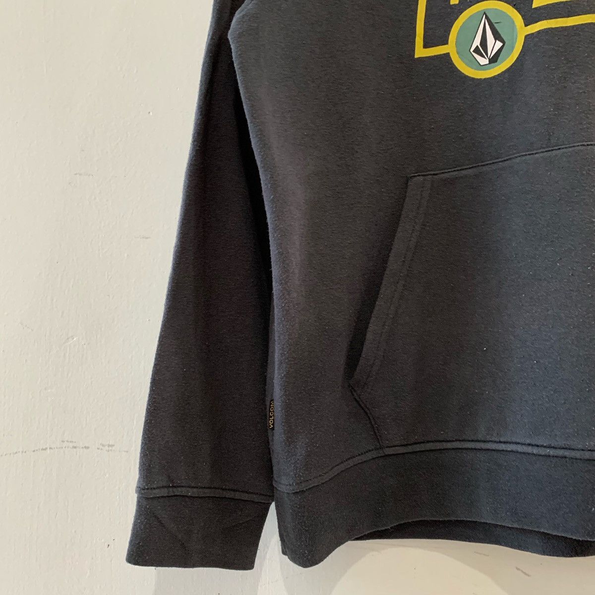 Volcom VOLCOM Hoddie big spellout Size M/M Fits L Size US L / EU 52-54 / 3 - 3 Thumbnail