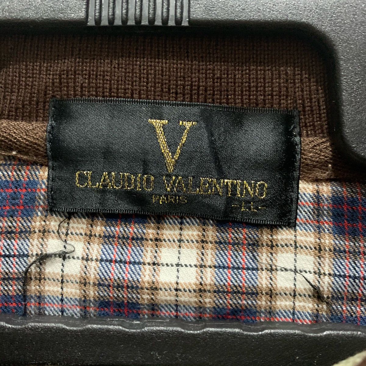 Japanese Brand × Vintage CLAUDIO VALENTINO PARIS Sweatshirt Size LL Fit XL Size US XL / EU 56 / 4 - 5 Thumbnail