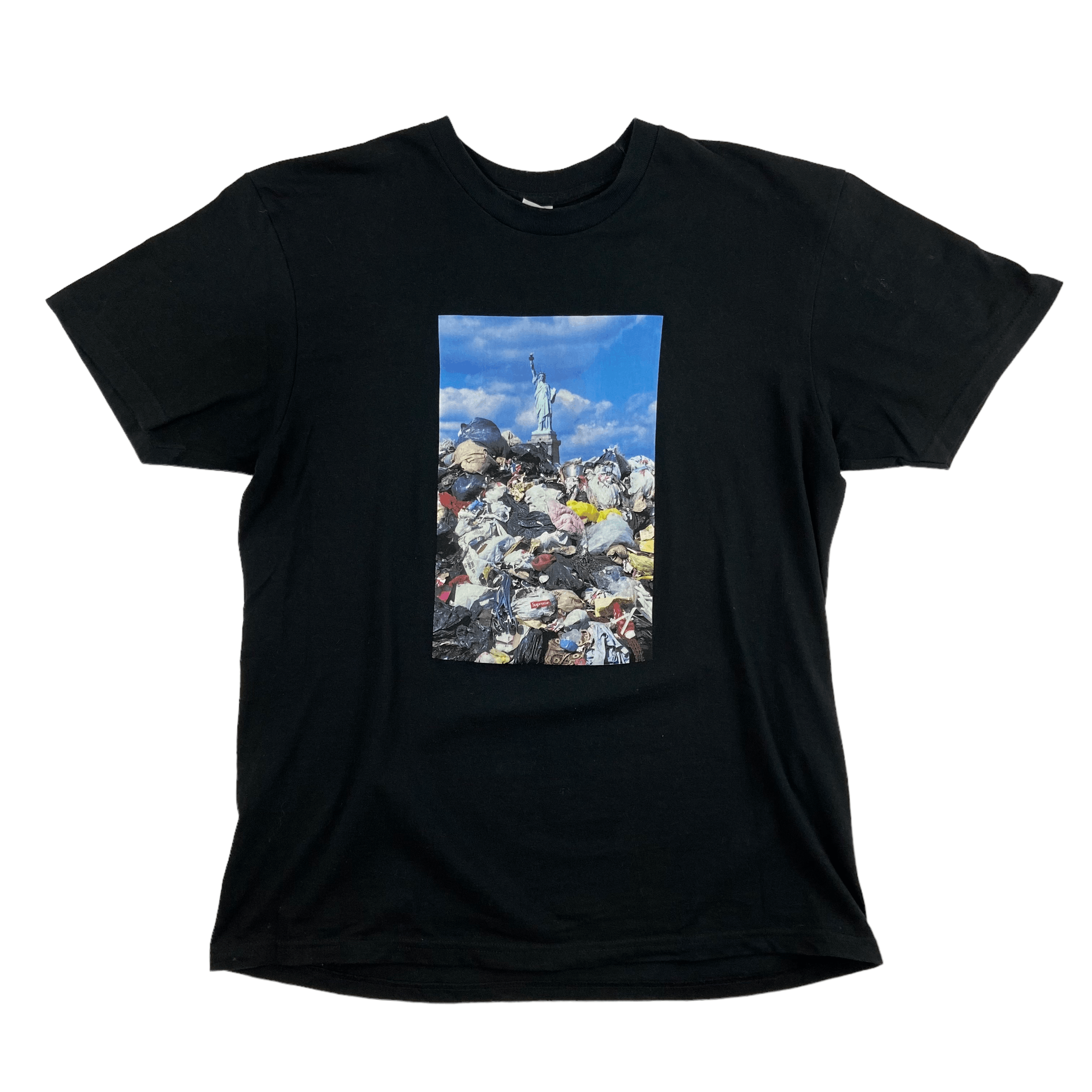 Supreme statue clearance tee