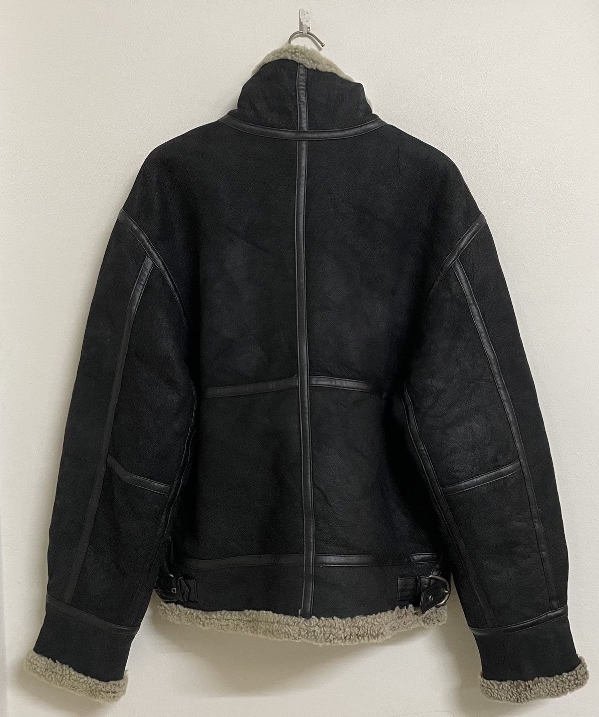 Genuine Leather × Kim Kardashian Kim Kardashian Black B3 Sheepskin Jacket Size US XL / EU 56 / 4 - 1 Thumbnail