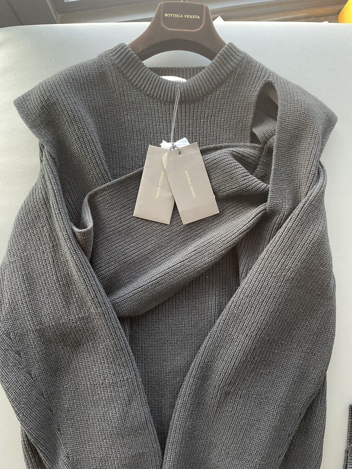Bottega Veneta Super Limited Edition Runway Daniel Lee Cashmere Sweater Size US L / EU 52-54 / 3 - 15 Thumbnail
