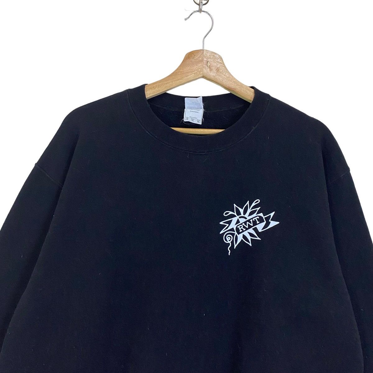 Vintage Vintage RWT Crewneck Sweatshirt Size M Size US L / EU 52-54 / 3 - 7 Thumbnail