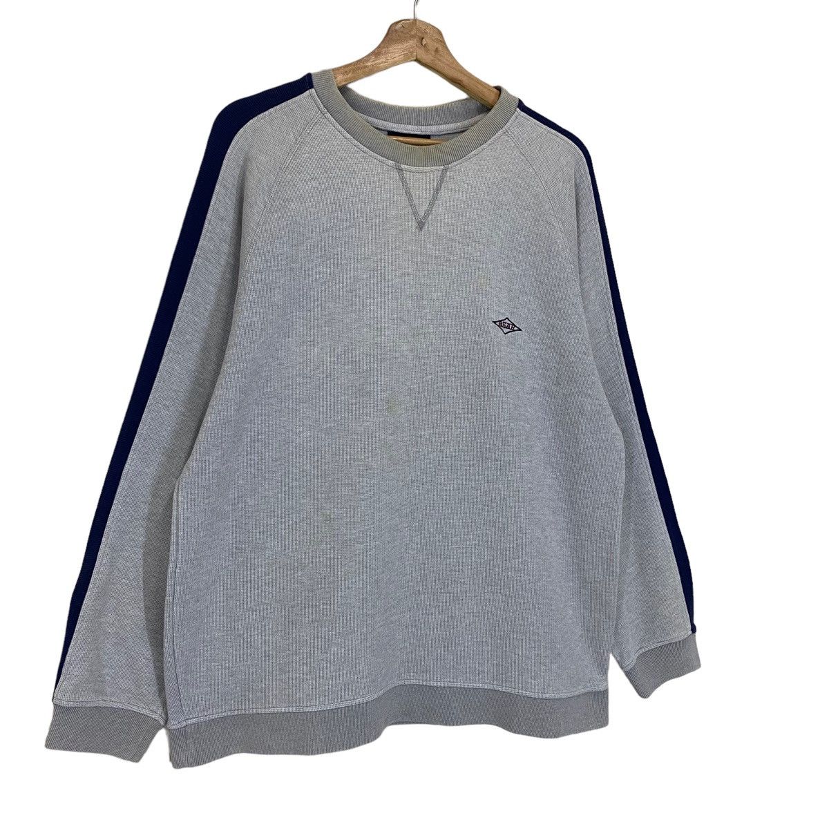 Golden Bear × Vintage Vintage 90s Bear Surf Crewneck Sweatshirt Size L Size US L / EU 52-54 / 3 - 2 Thumbnail