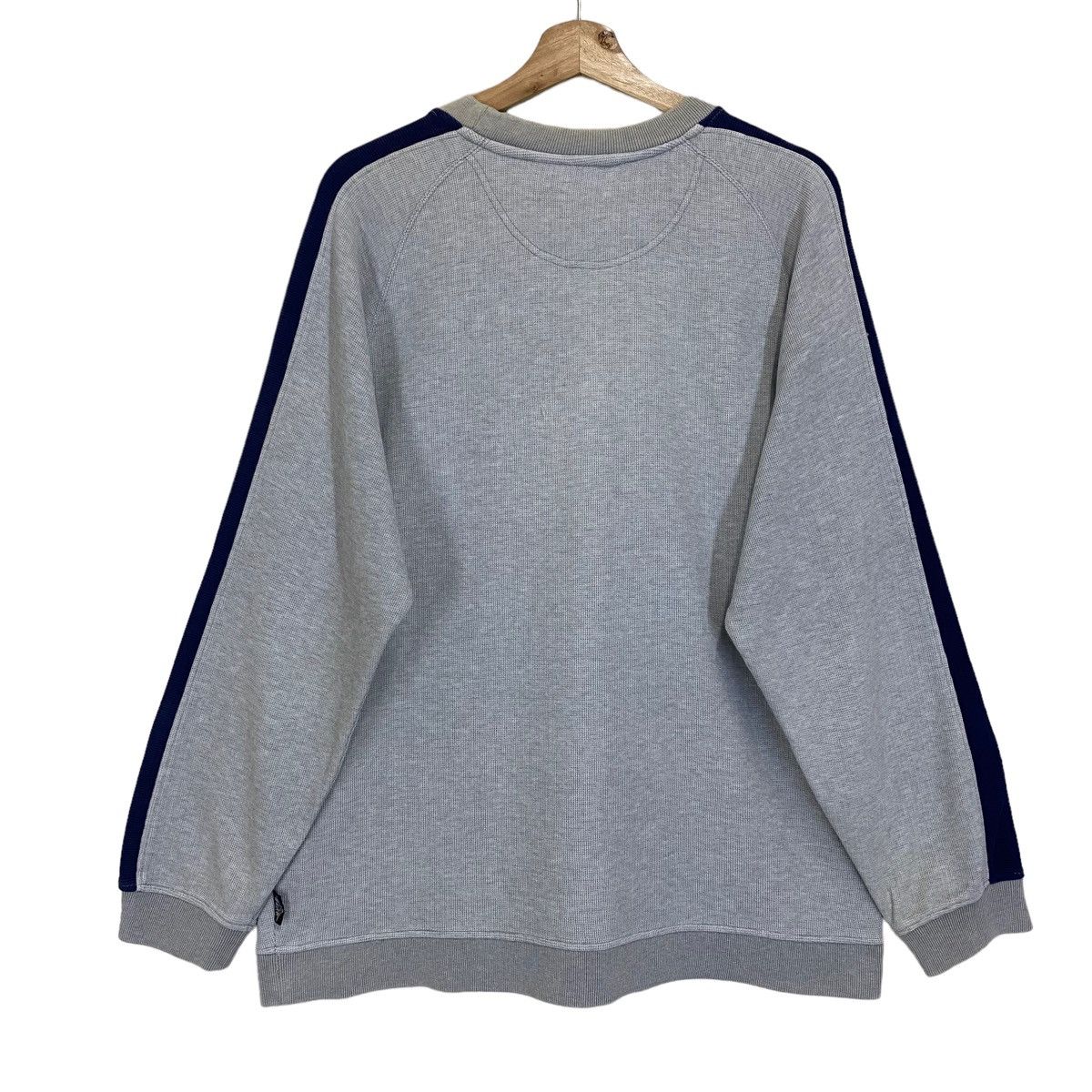 Golden Bear × Vintage Vintage 90s Bear Surf Crewneck Sweatshirt Size L Size US L / EU 52-54 / 3 - 8 Thumbnail