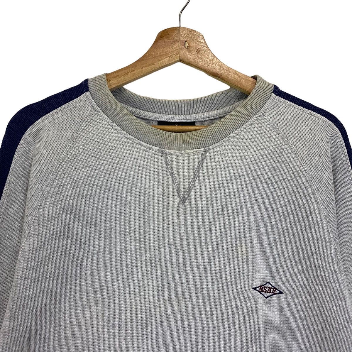 Golden Bear × Vintage Vintage 90s Bear Surf Crewneck Sweatshirt Size L Size US L / EU 52-54 / 3 - 4 Thumbnail
