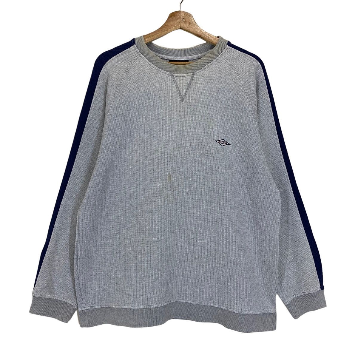Golden Bear × Vintage Vintage 90s Bear Surf Crewneck Sweatshirt Size L Size US L / EU 52-54 / 3 - 1 Thumbnail