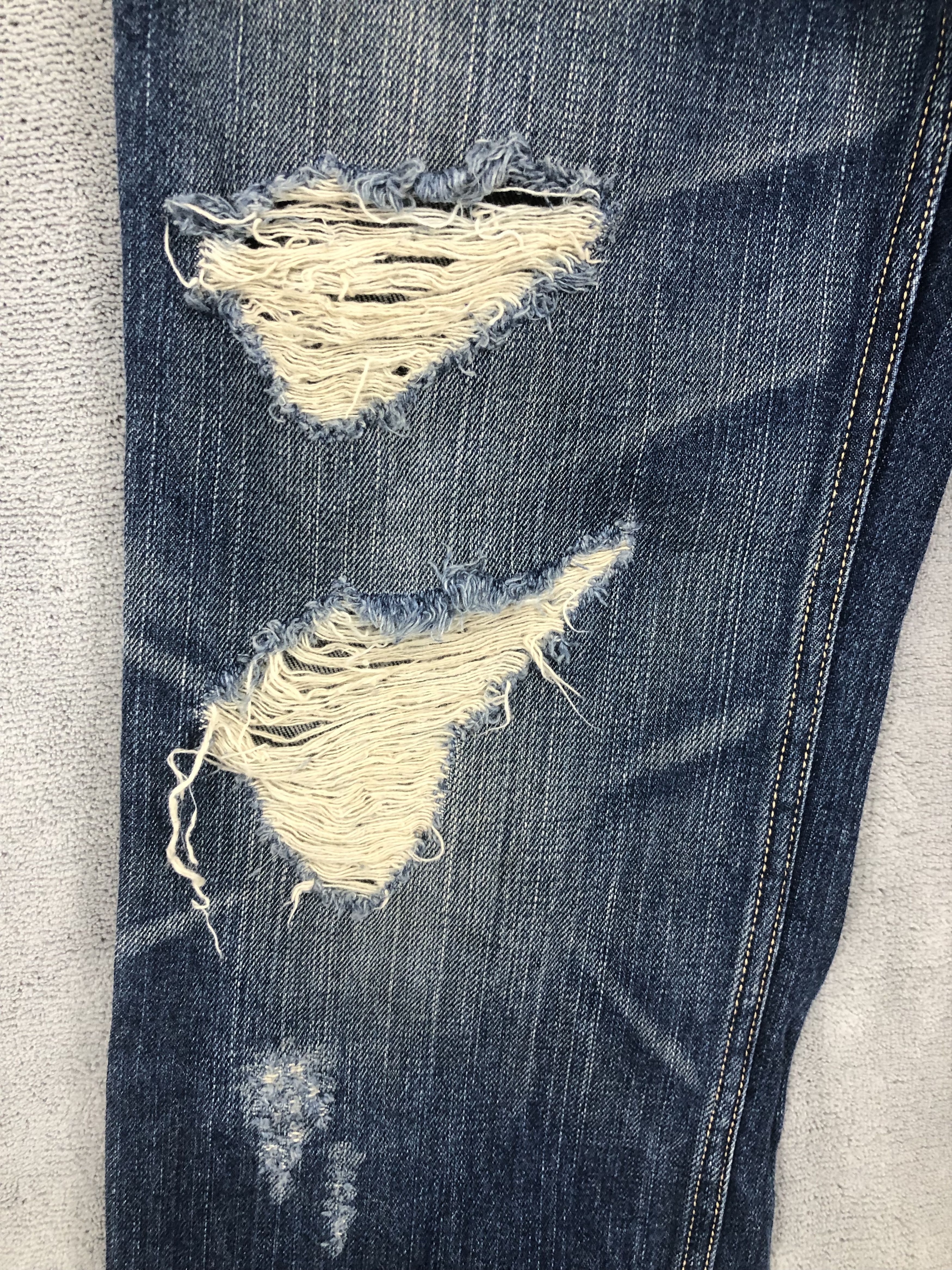Levi's Levis 702 Distressed Jeans 28x30 - T78 Size US 28 / EU 44 - 11 Thumbnail