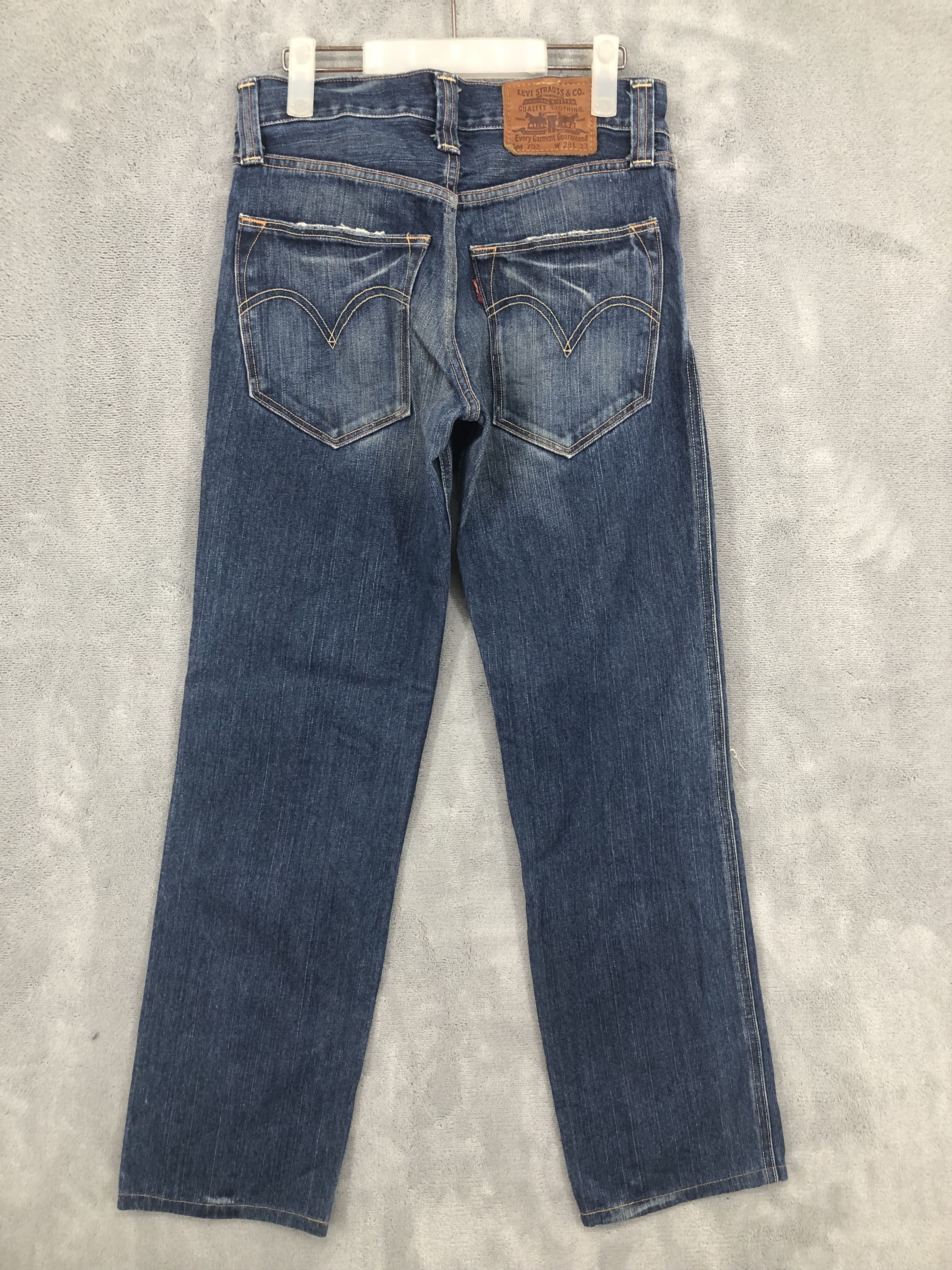 Levi's Levis 702 Distressed Jeans 28x30 - T78 Size US 28 / EU 44 - 2 Thumbnail