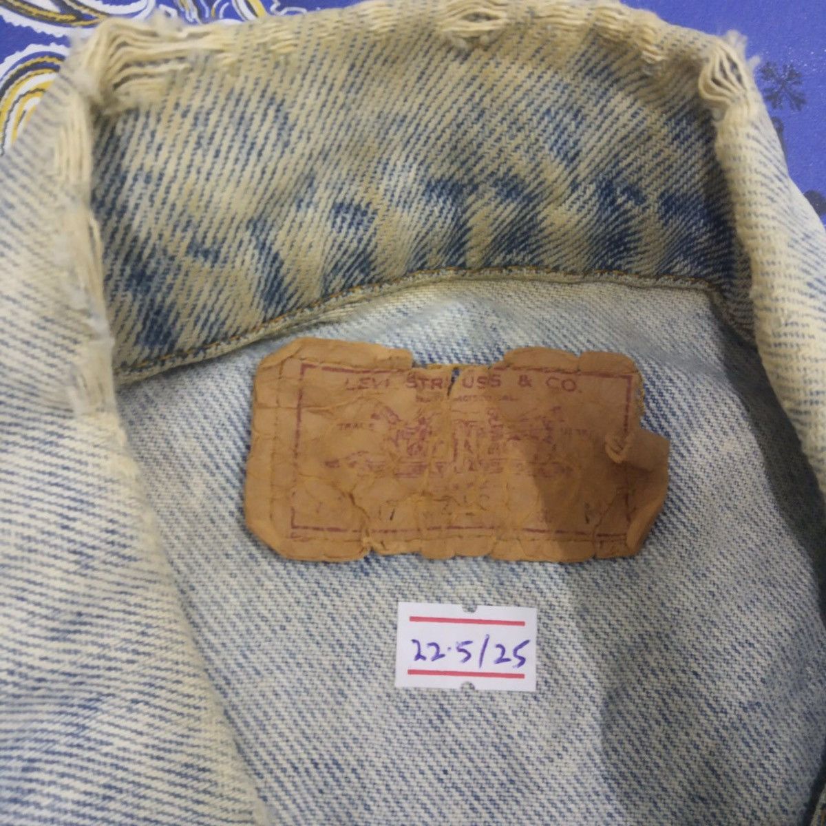 Levi's Levi’s Trucker Jacket Acid Wash 90s Button Down Jacket Size US M / EU 48-50 / 2 - 4 Thumbnail