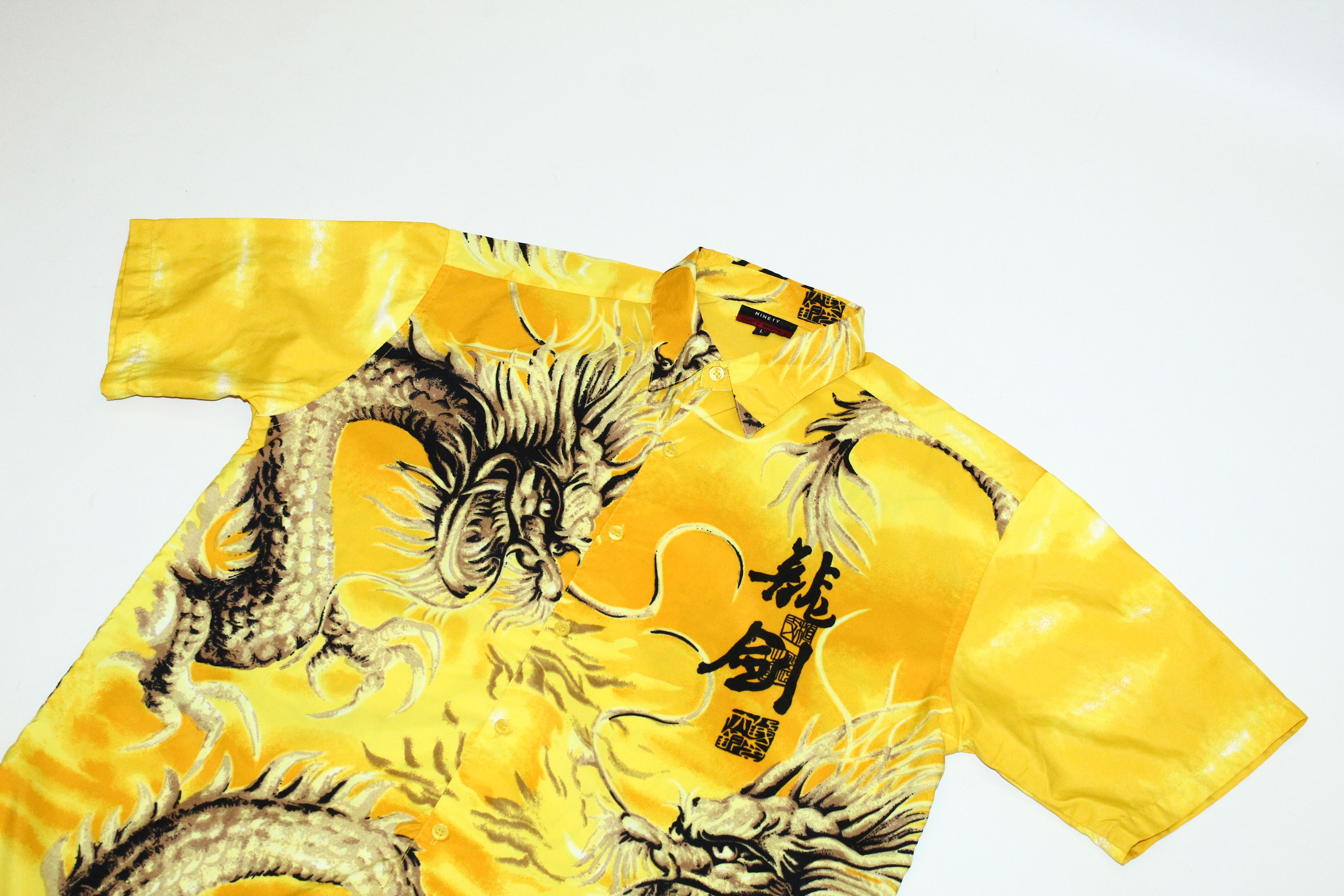 Anime 🔥VTG🔥 90s Dragons Art All Over Print Rare Baggy Shirt Size US L / EU 52-54 / 3 - 2 Thumbnail