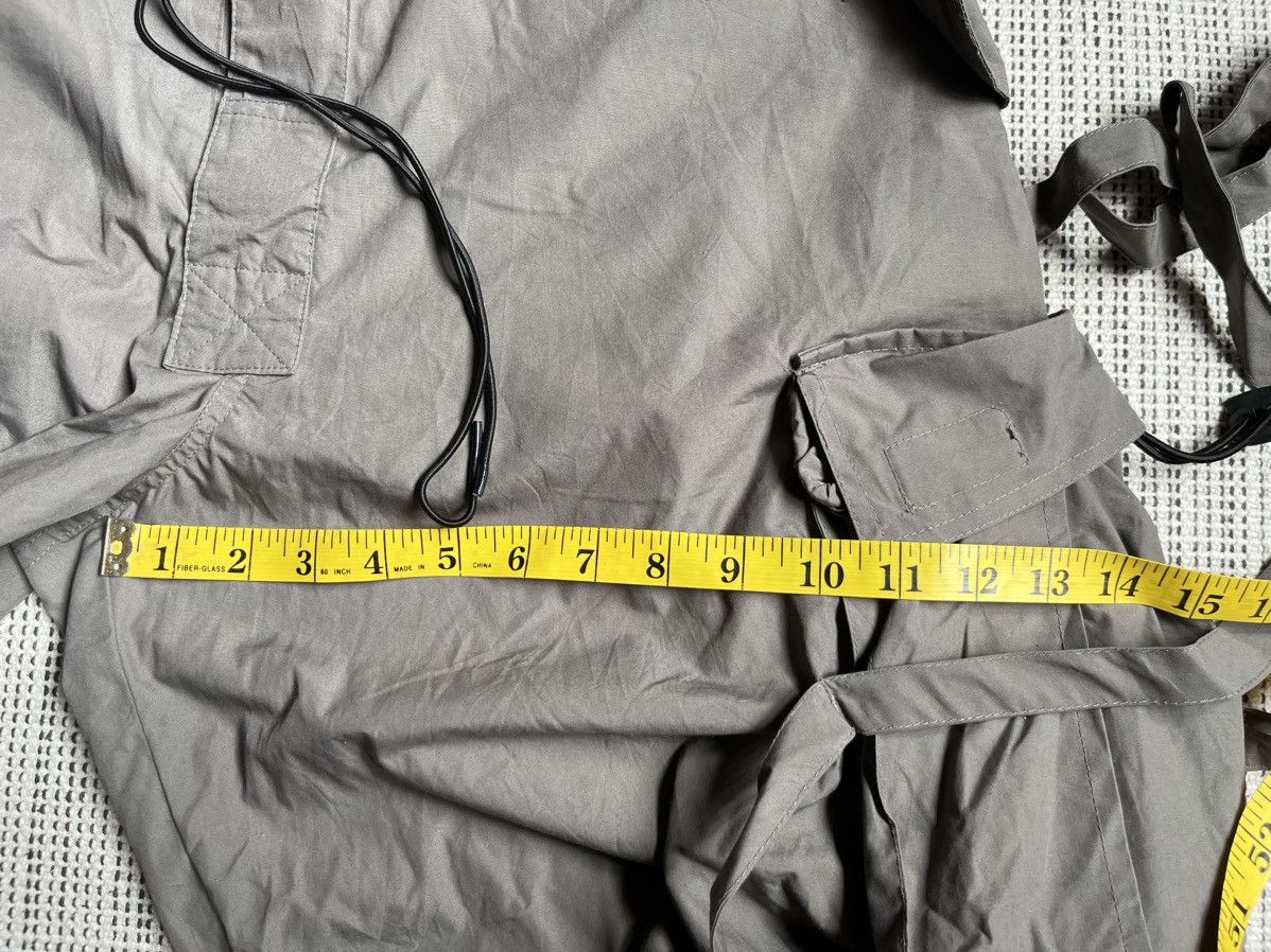 Japanese Brand Rare 🔥 Jungle Hardwear parachute bondage cargo pants Size US 31 - 11 Thumbnail