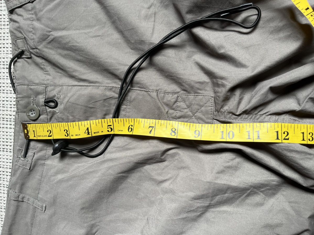 Japanese Brand Rare 🔥 Jungle Hardwear parachute bondage cargo pants Size US 31 - 10 Thumbnail