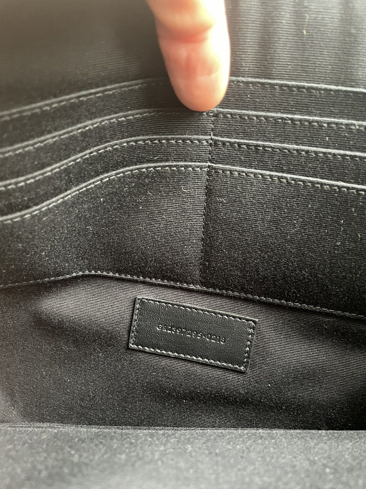 Hedi Slimane × Saint Laurent Paris × Yves Saint Laurent Brand NEW Saint Laurent Runway Leather Bag with Studs Size ONE SIZE - 9 Thumbnail