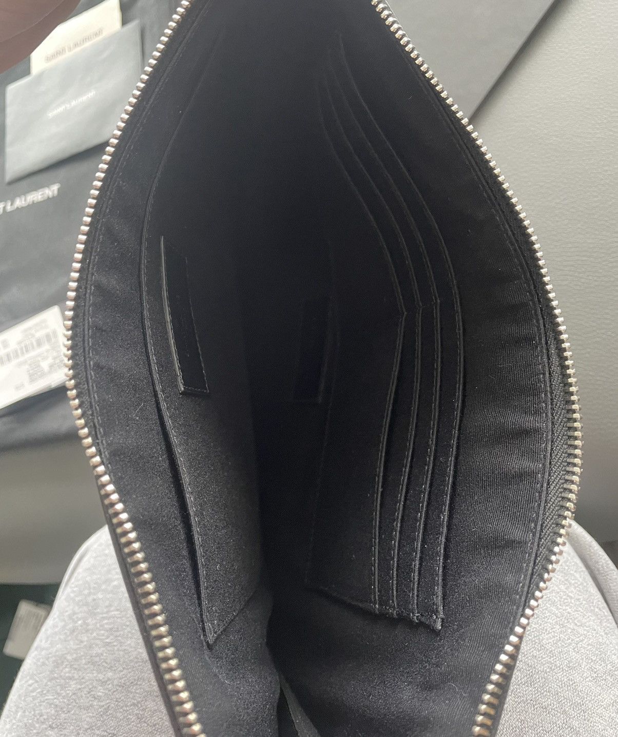 Hedi Slimane × Saint Laurent Paris × Yves Saint Laurent Brand NEW Saint Laurent Runway Leather Bag with Studs Size ONE SIZE - 12 Thumbnail