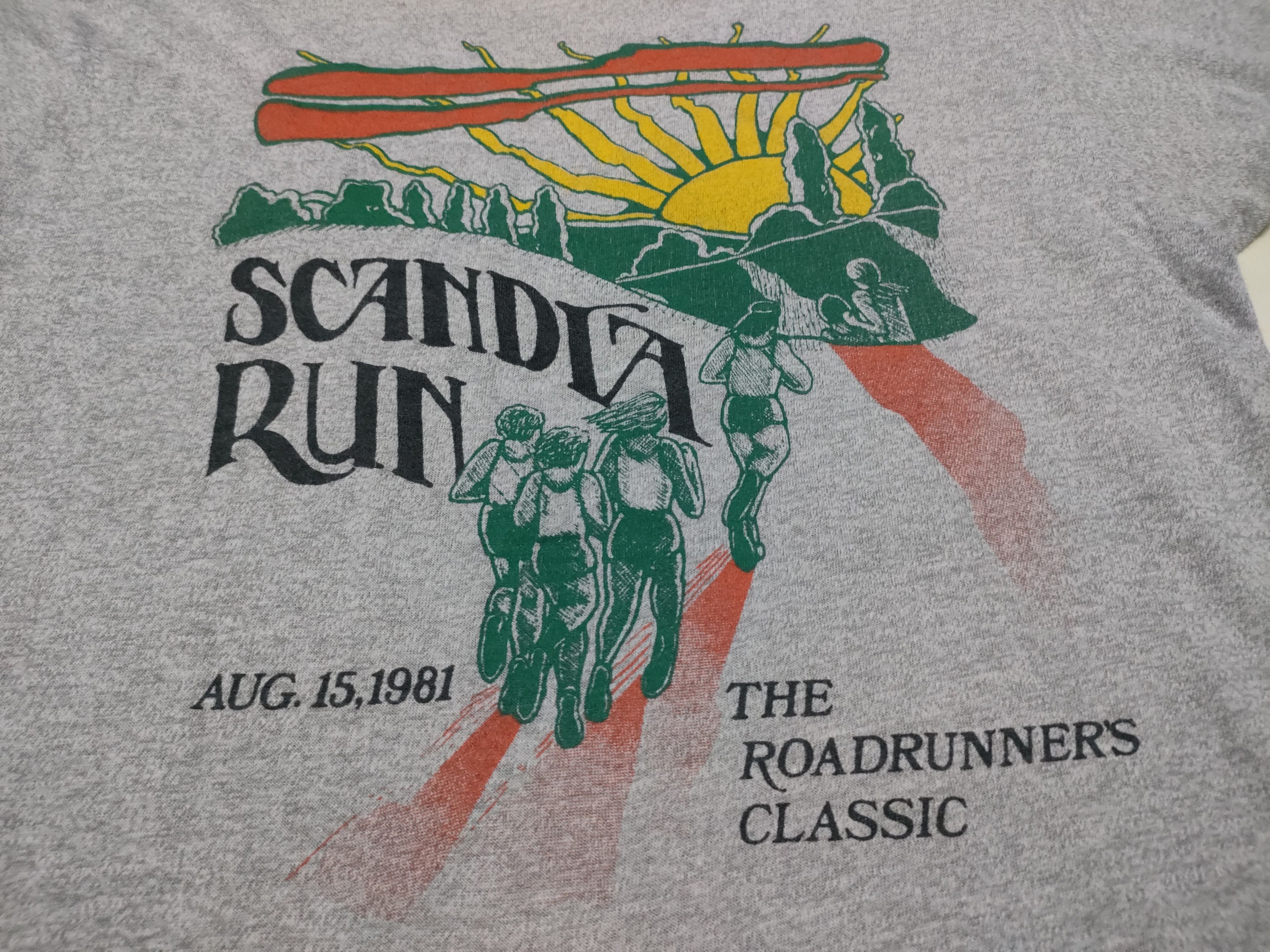 Nike × Vintage Vintage 80's Nike Scandia Run Tee Sport Size US S / EU 44-46 / 1 - 9 Thumbnail