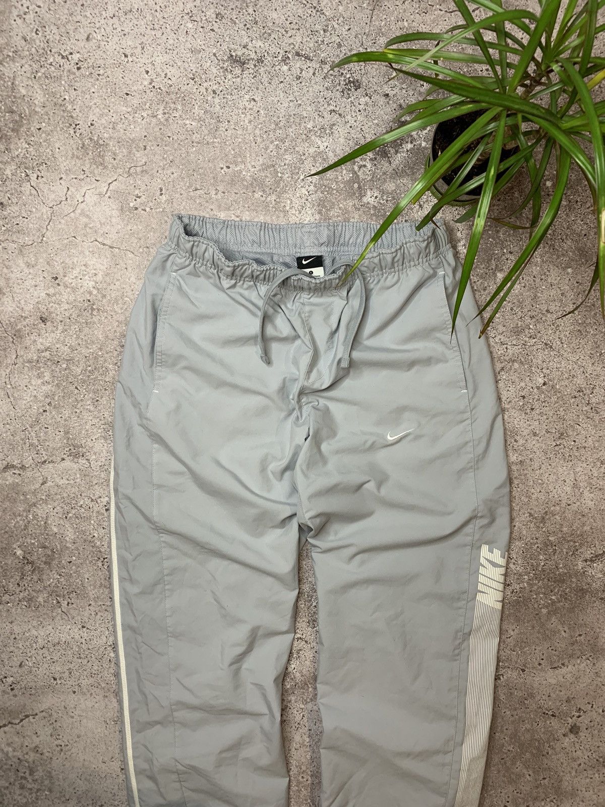 Nike × Vintage Vintage Nike Y2K Track Pants Drill Jogger Mini Swoosh Size US 30 / EU 46 - 3 Thumbnail