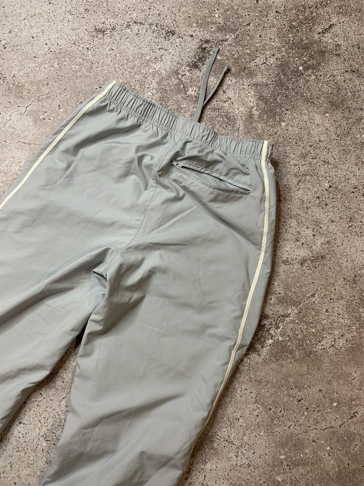 Nike × Vintage Vintage Nike Y2K Track Pants Drill Jogger Mini Swoosh Size US 30 / EU 46 - 9 Thumbnail