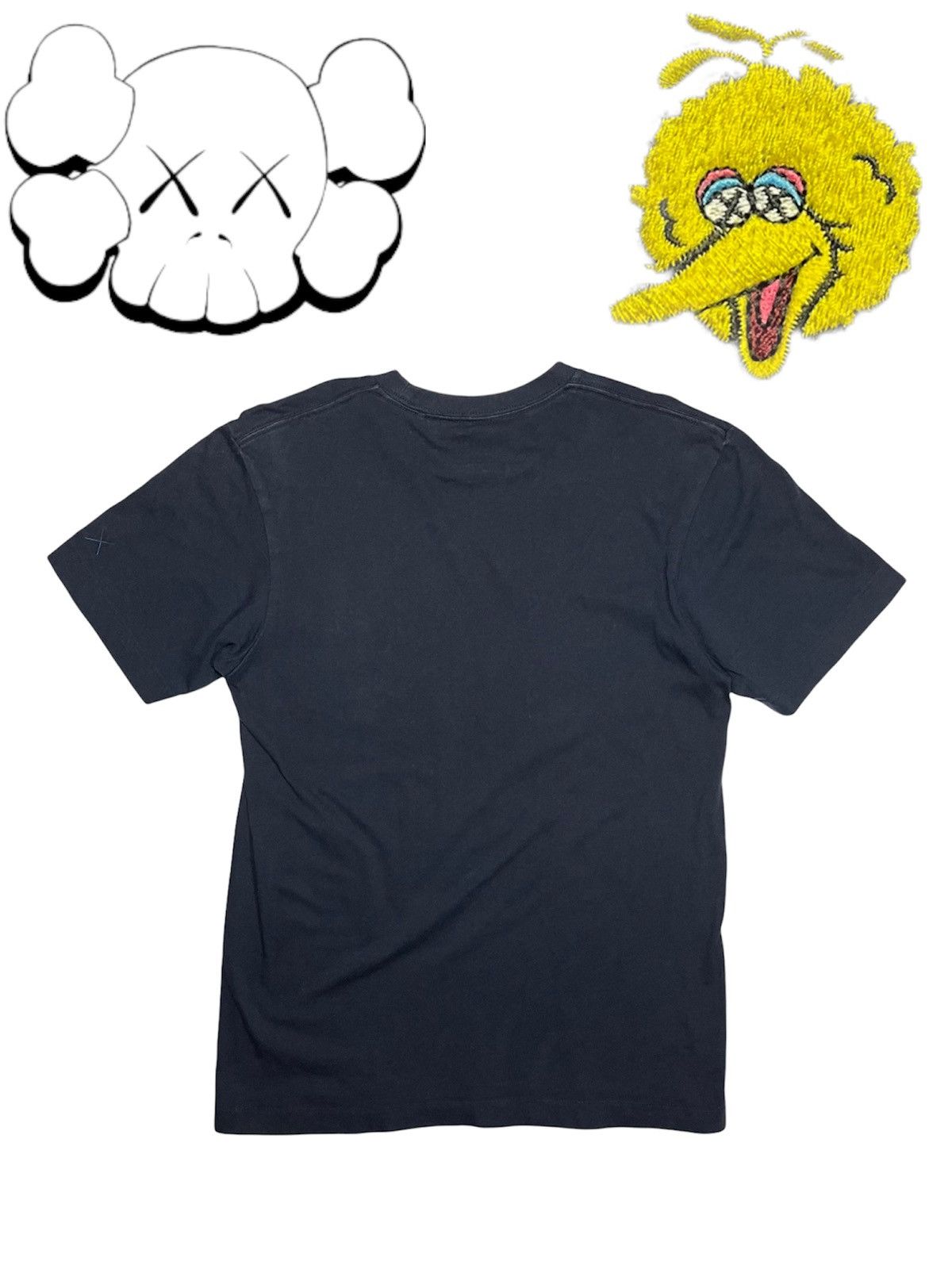 Kaws × Vintage Vintage kaws Sesame Street Big bird small logo single stitc Size US S / EU 44-46 / 1 - 2 Thumbnail