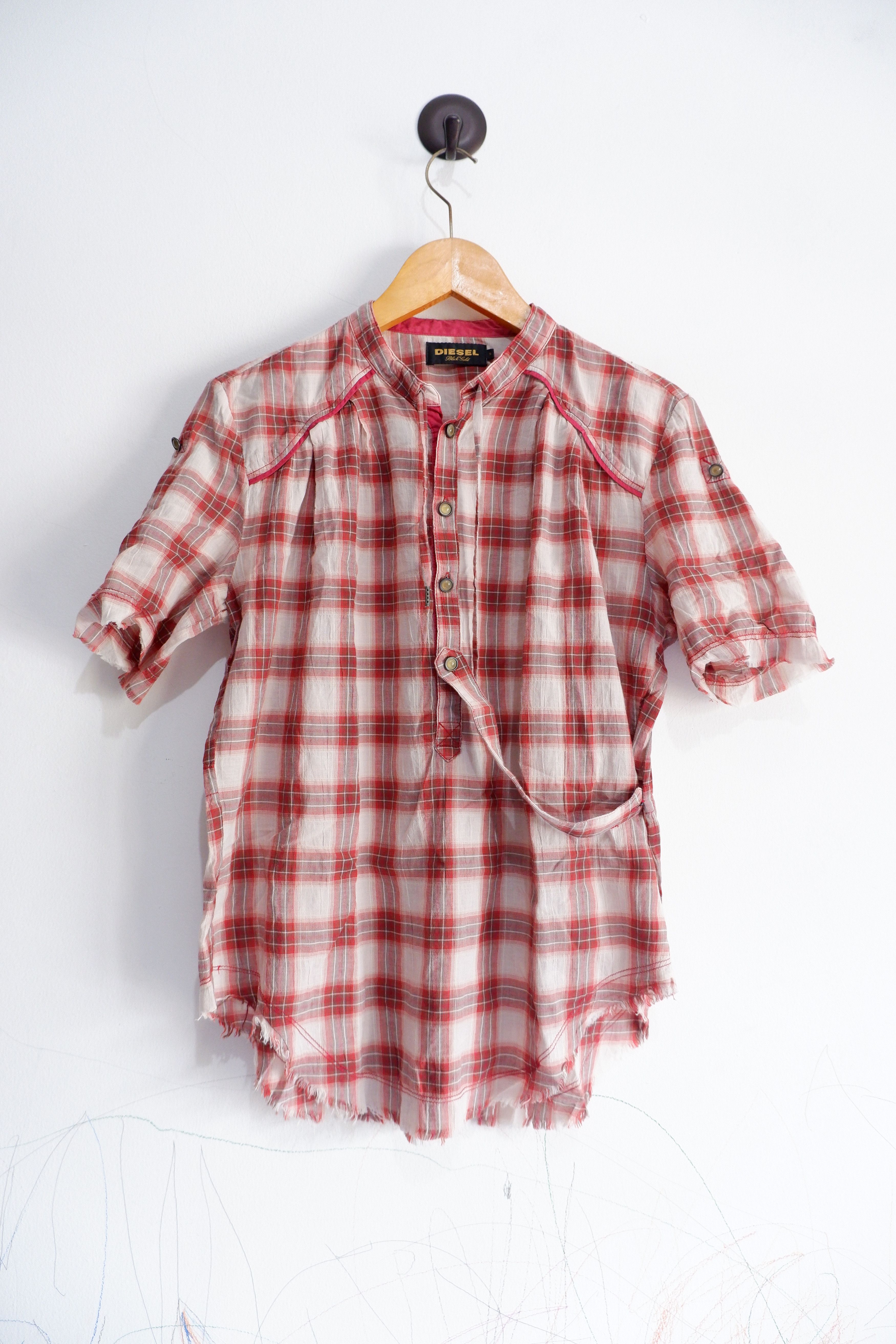 Diesel Vintage Diesel Black Gold Raw Cut Bondage Shirt Size US S / EU 44-46 / 1 - 1 Thumbnail
