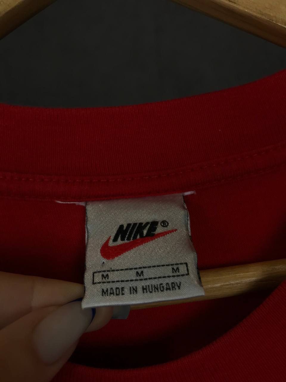 Nike × Vintage Nike swoosh streetwear vintage overprinted red tee Size US M / EU 48-50 / 2 - 3 Thumbnail